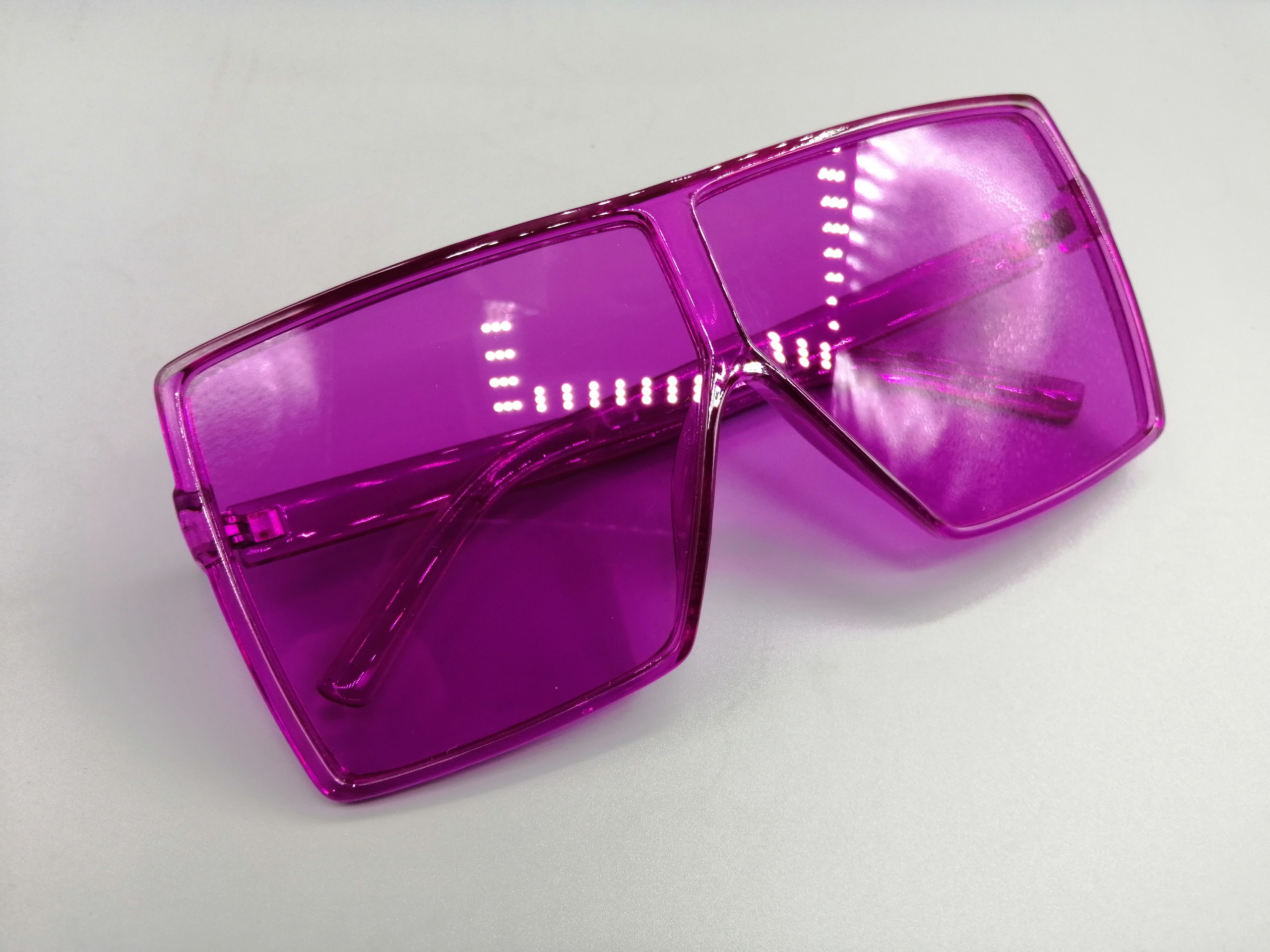 عینک آفتابی زنانه