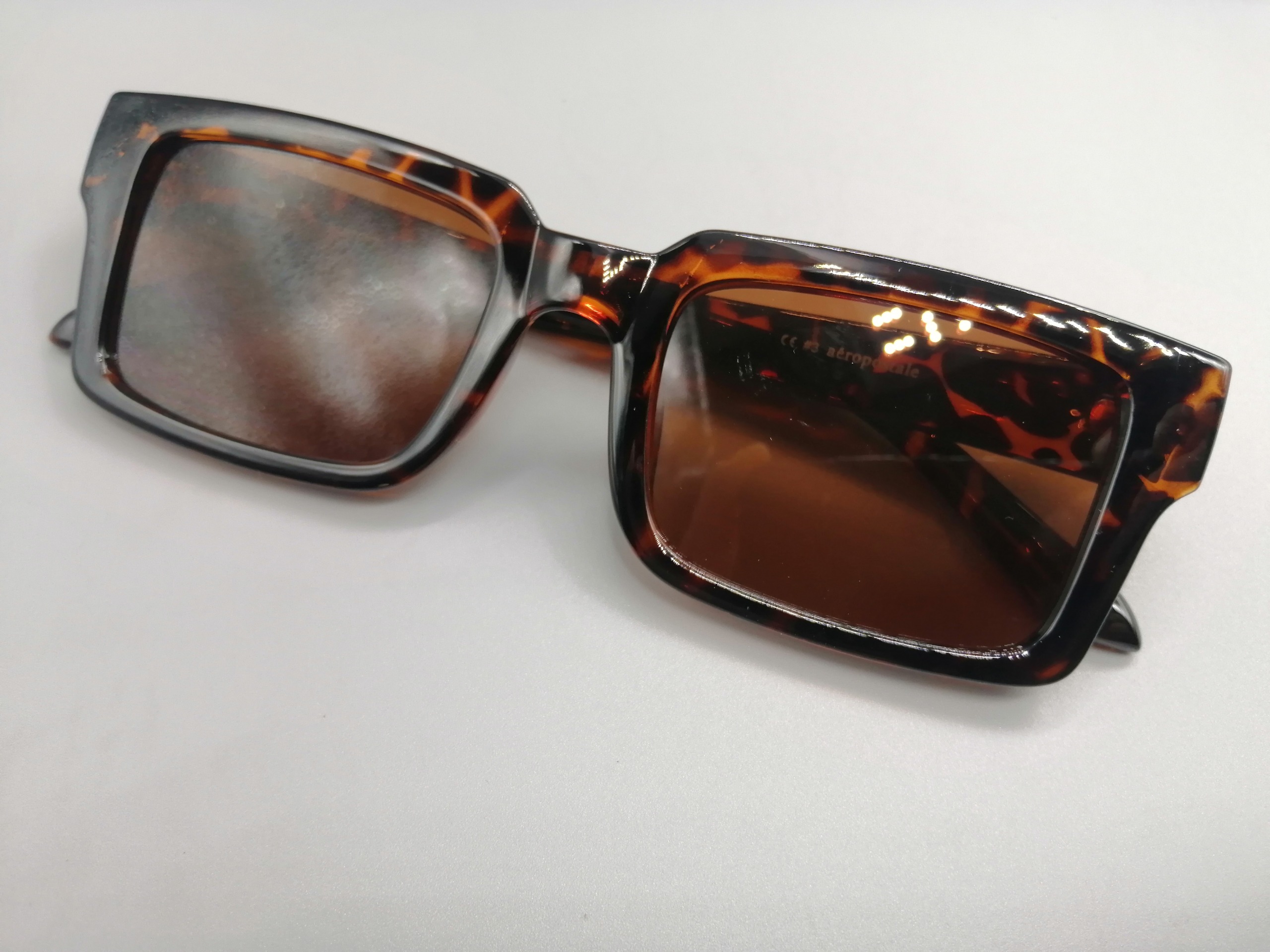 عینک آفتابی زنانه