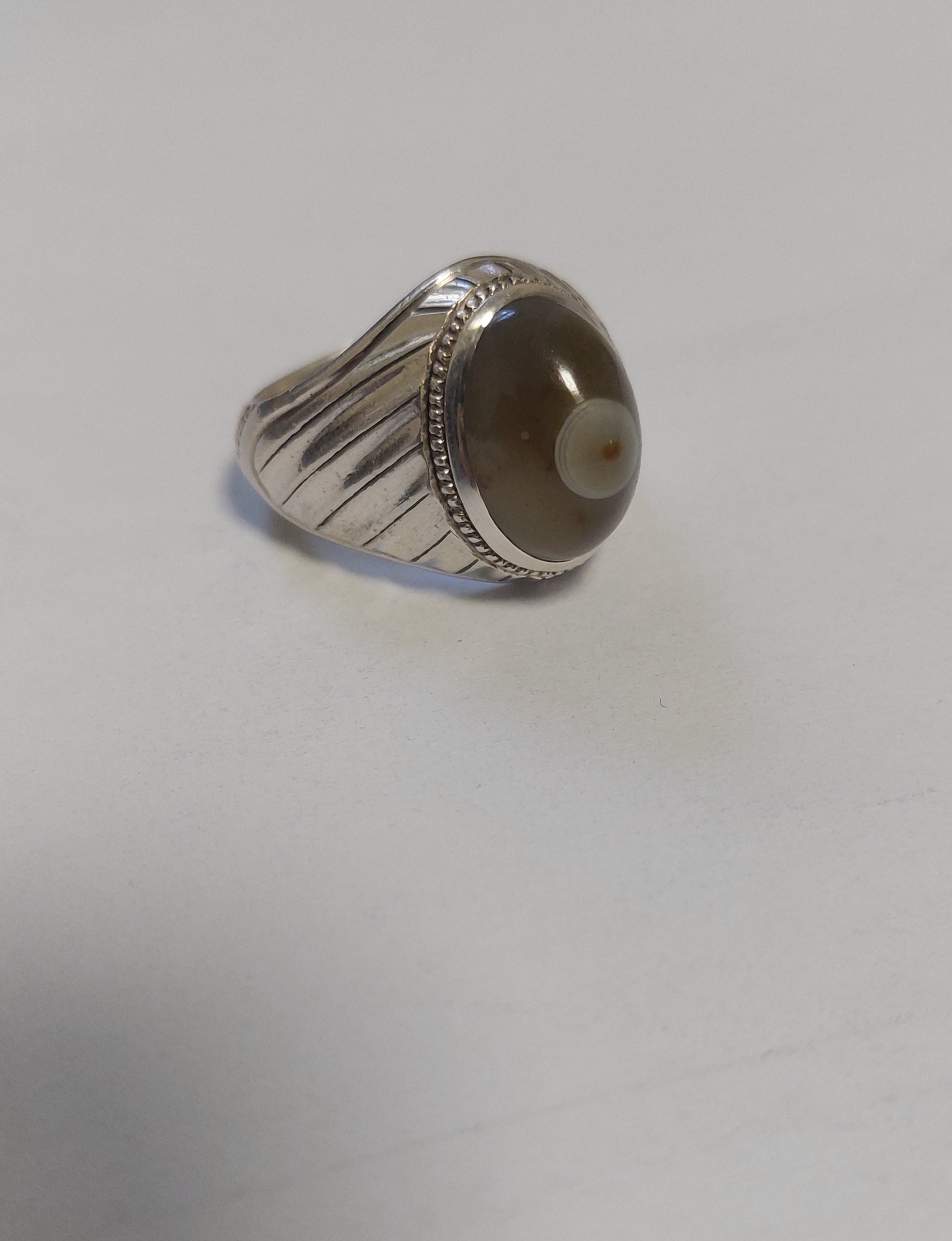 انگشتر فدیوم باباقوری