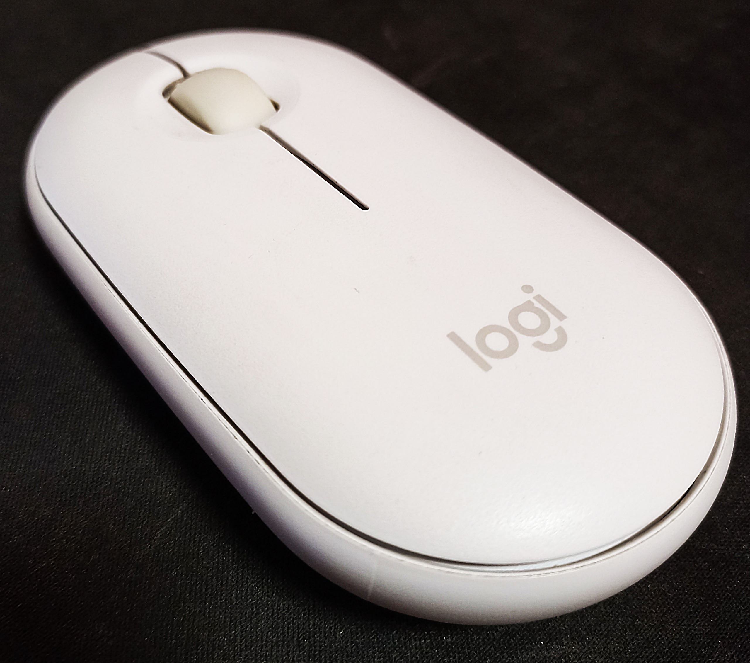 موس بی سیم/بلوتوثی لاجیتک Pebble