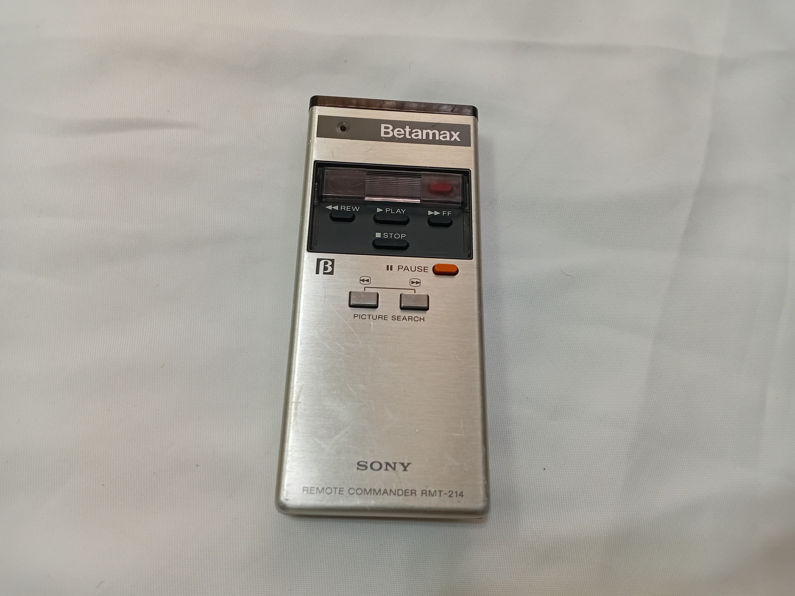 کنترل قدیمی سونی بتامکس RMT-214