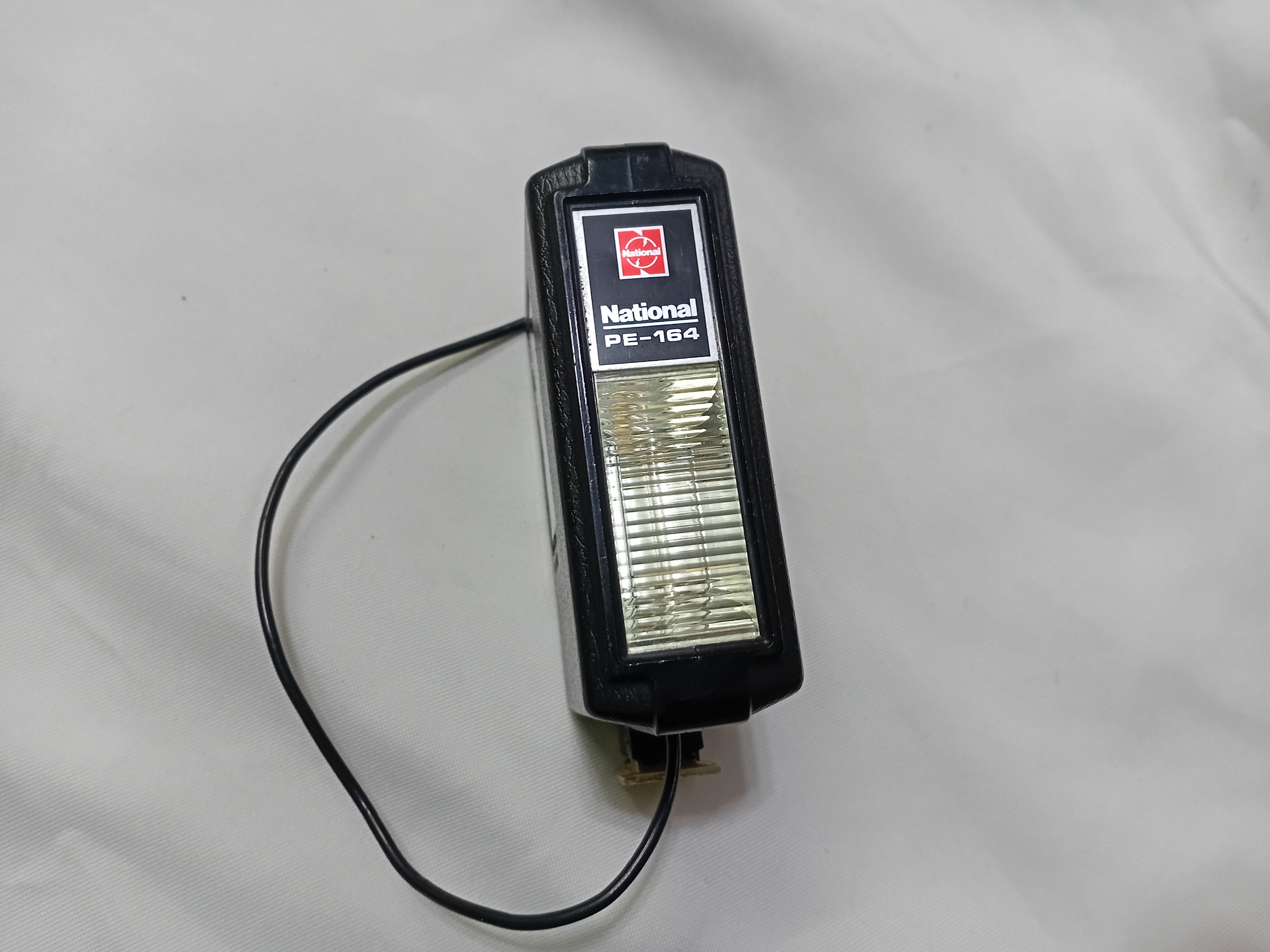 فلاش دوربین ناسیونال PE-164 تست نشده