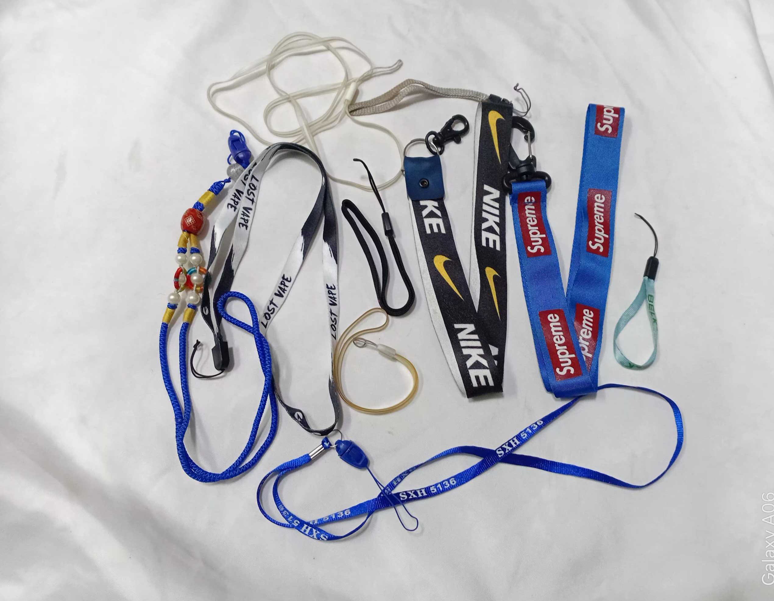 مجموعه 10 عدد بند آویز کمیاب گوشی موبایل قدیمی