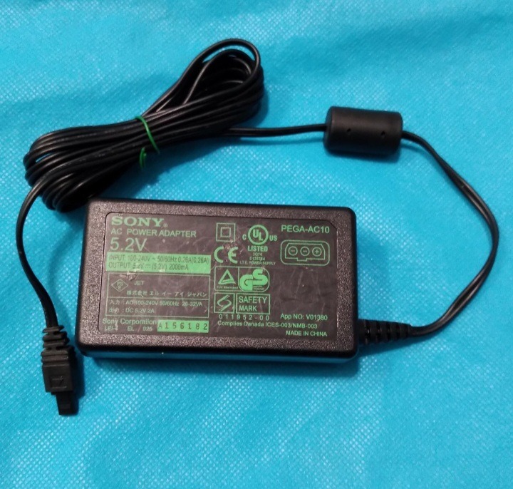 شارژر کمیاب کامپیوتر جیبی سونی مدل PEGA-AC10