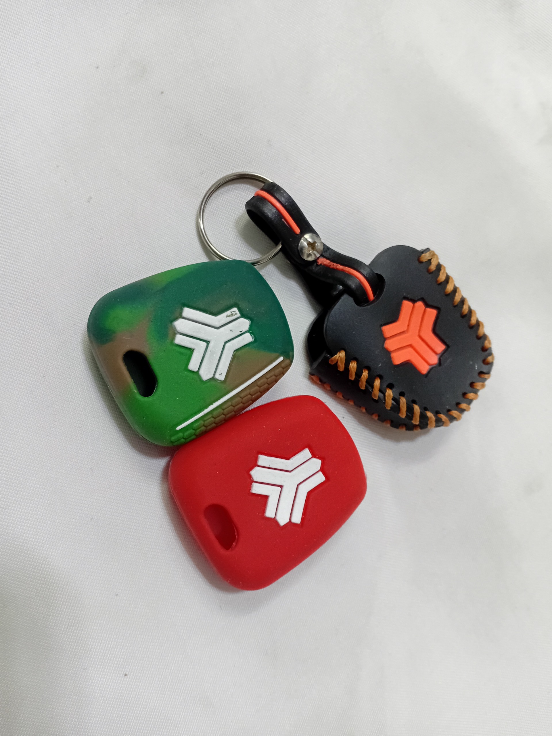 سه عدد کاور سوئیچ ریموت سایپا