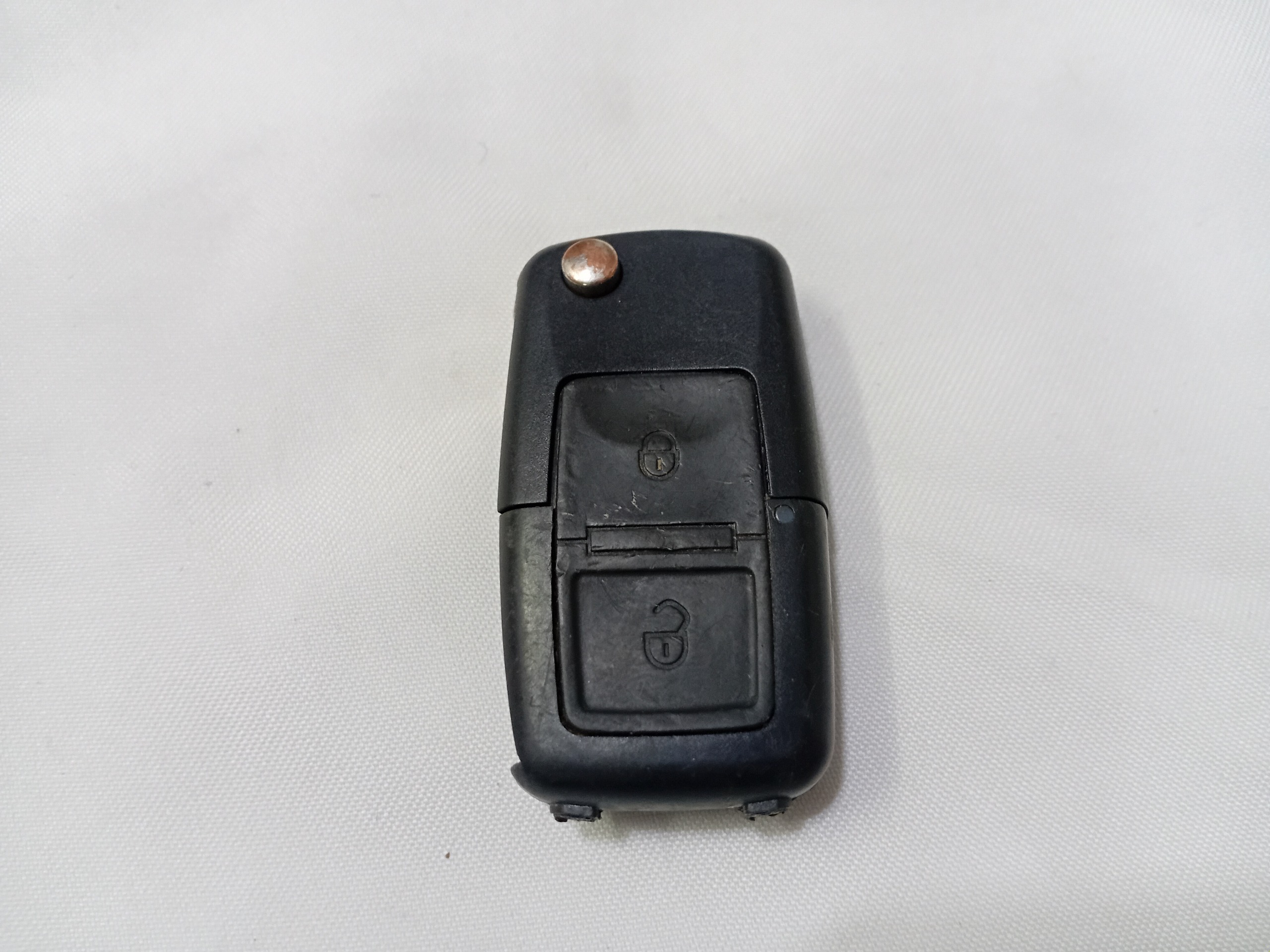 سوئیچ یدکی تاشو پژو سمند با چیپ