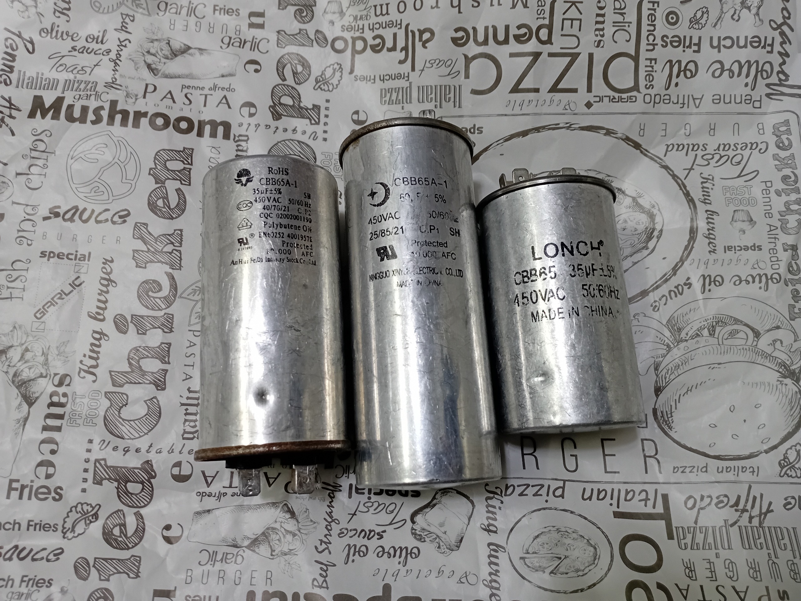 سه عدد خازن کولر گازی تست نشده