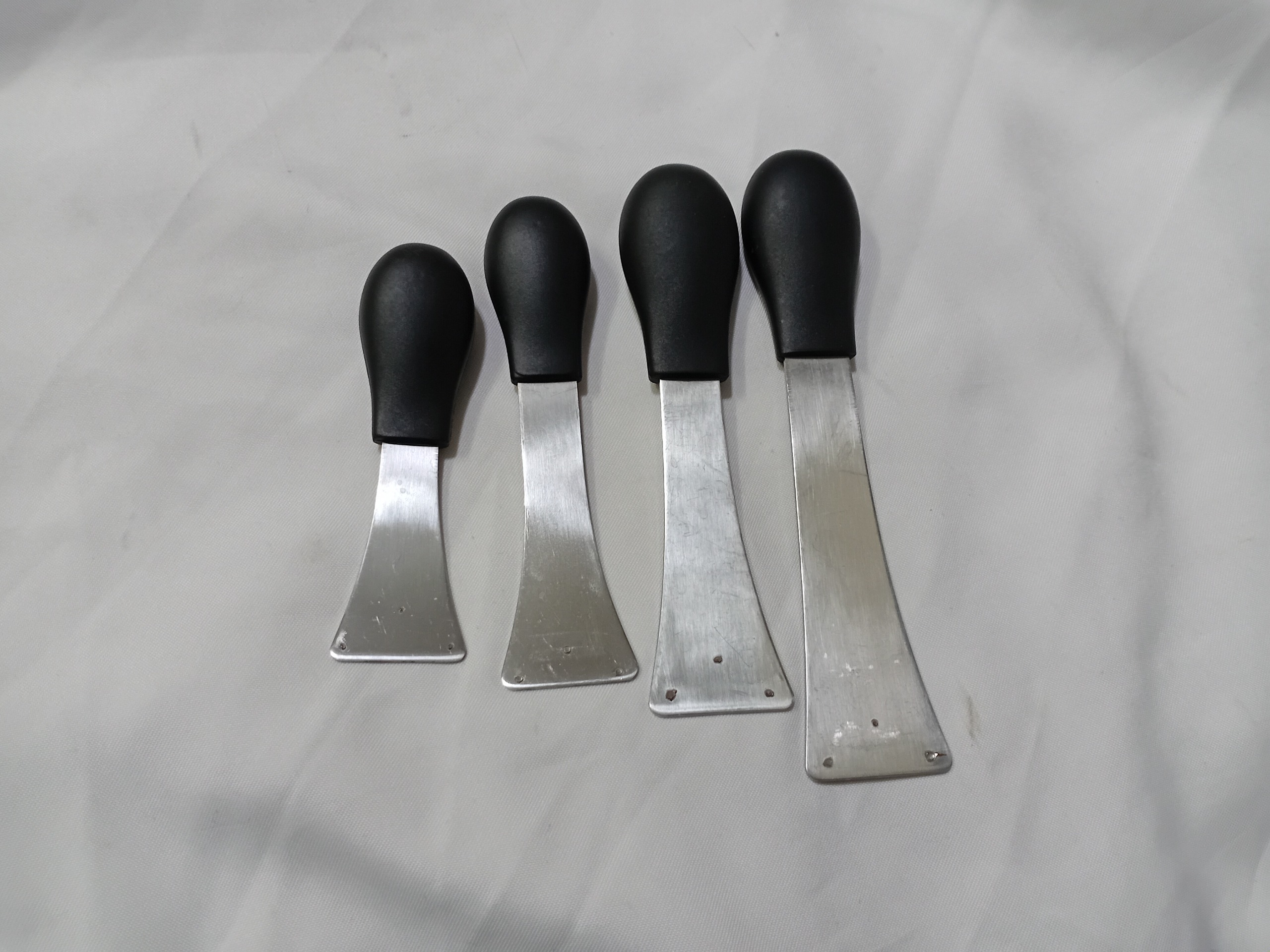 تعداد 4 عدد ابزار صافکاری و صنعتی