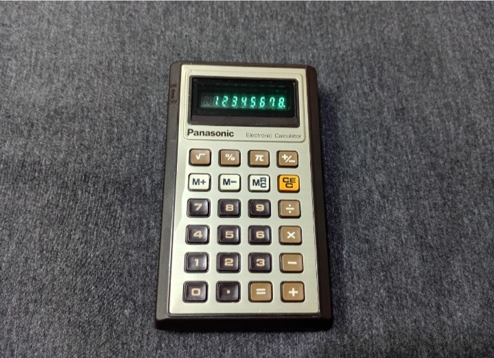ماشین حساب قدیمی لامپی پاناسونیک کمیاب