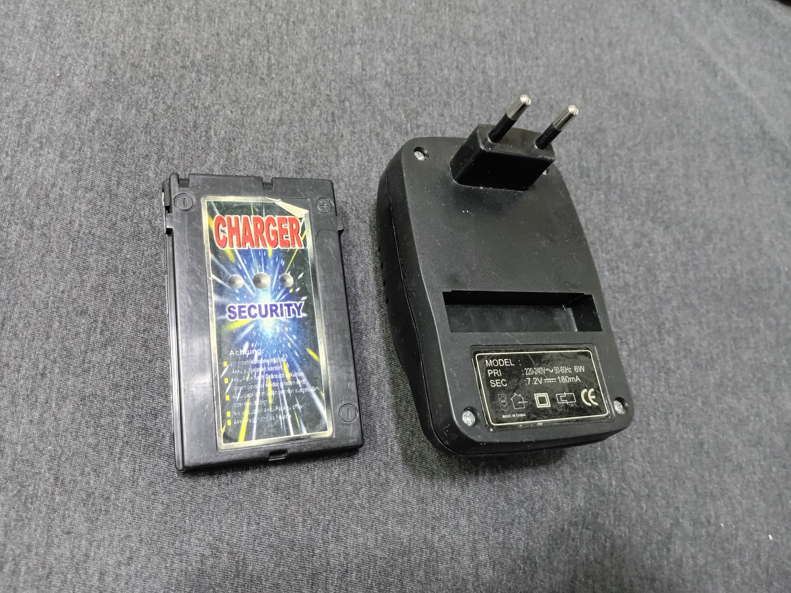 باتری و شارژر اصلی کمیاب ماشین شارژی کنترلی