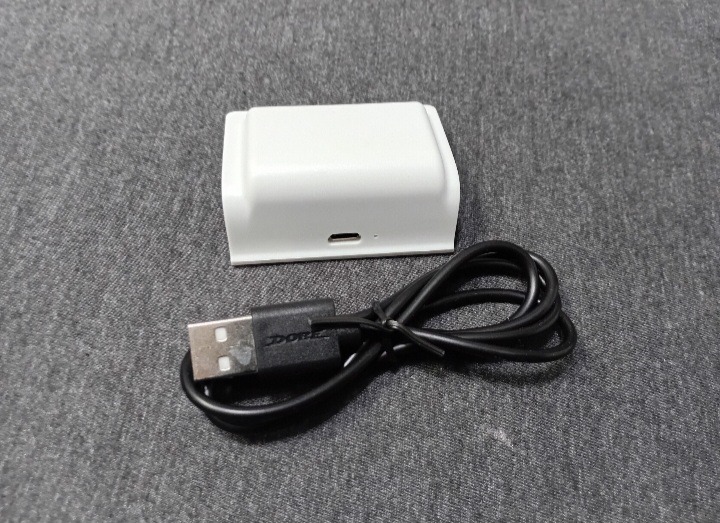 باتری شارژی آکبند دسته xbox one همراه کابل