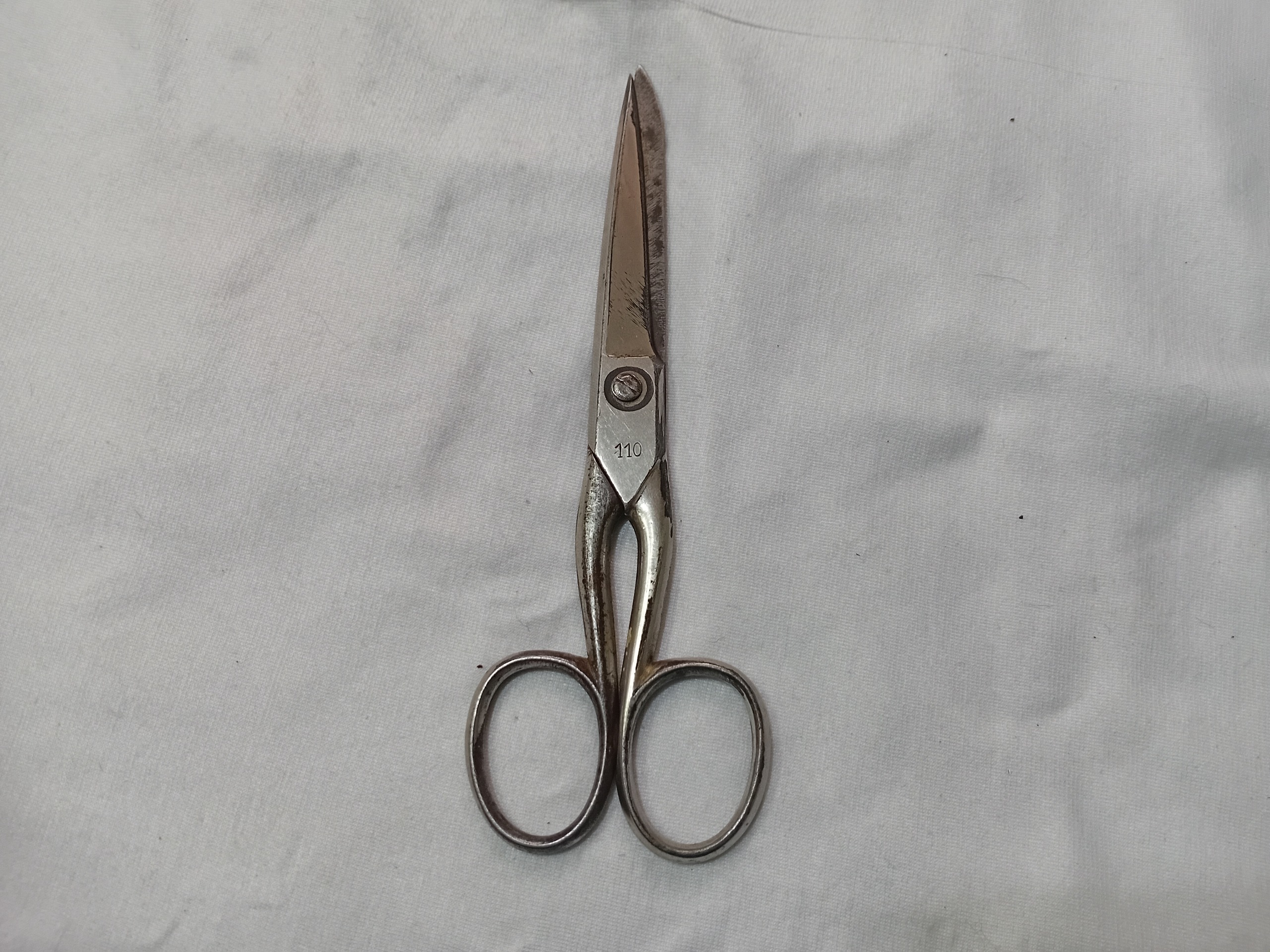 قیچی قدیمی استیل