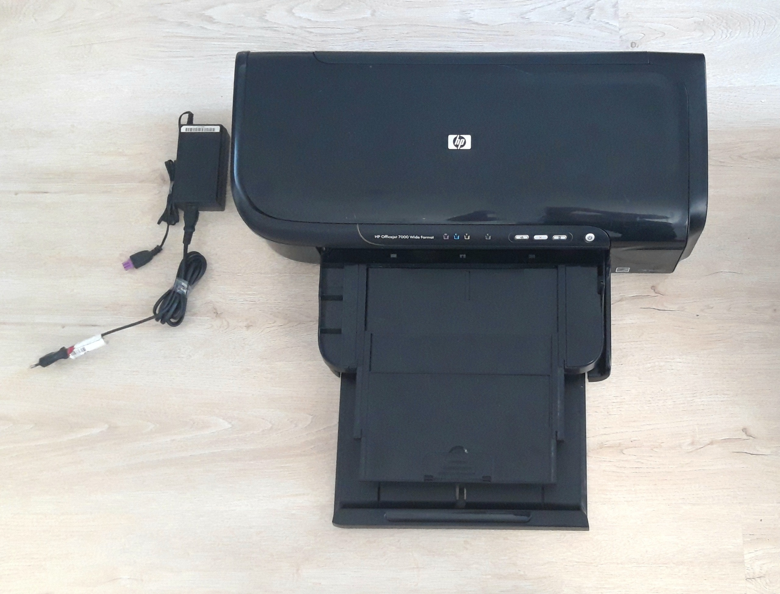 پرینتر HP E809a رنگی سالم - فروش بعنوان معیوب