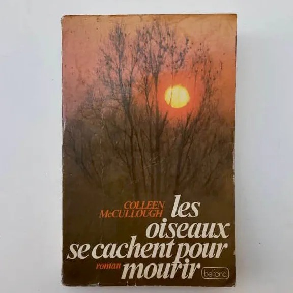 Les Oiseaux Se Cachent Pour Mourir