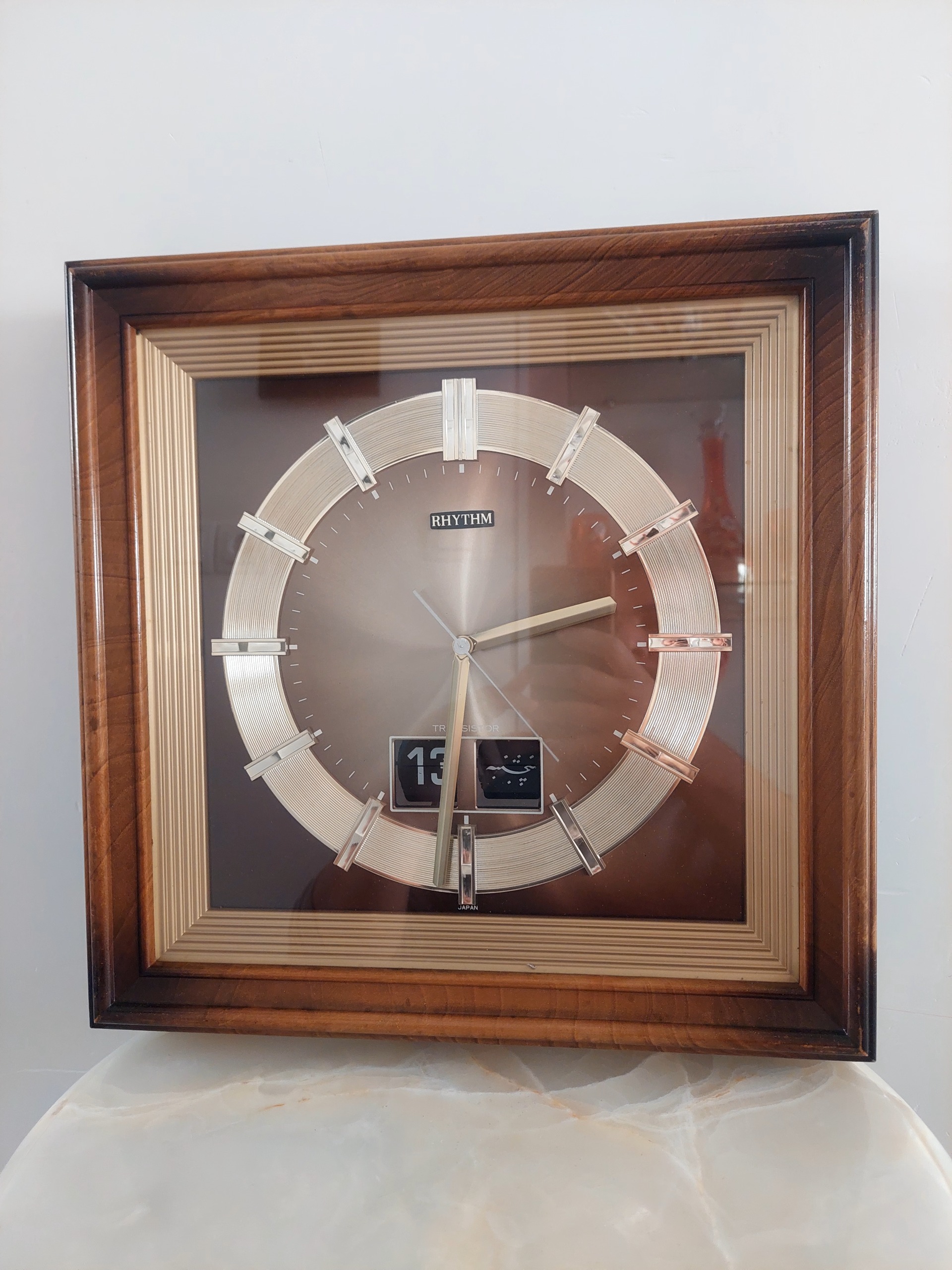 ساعت دیواری ژاپنی ریتم