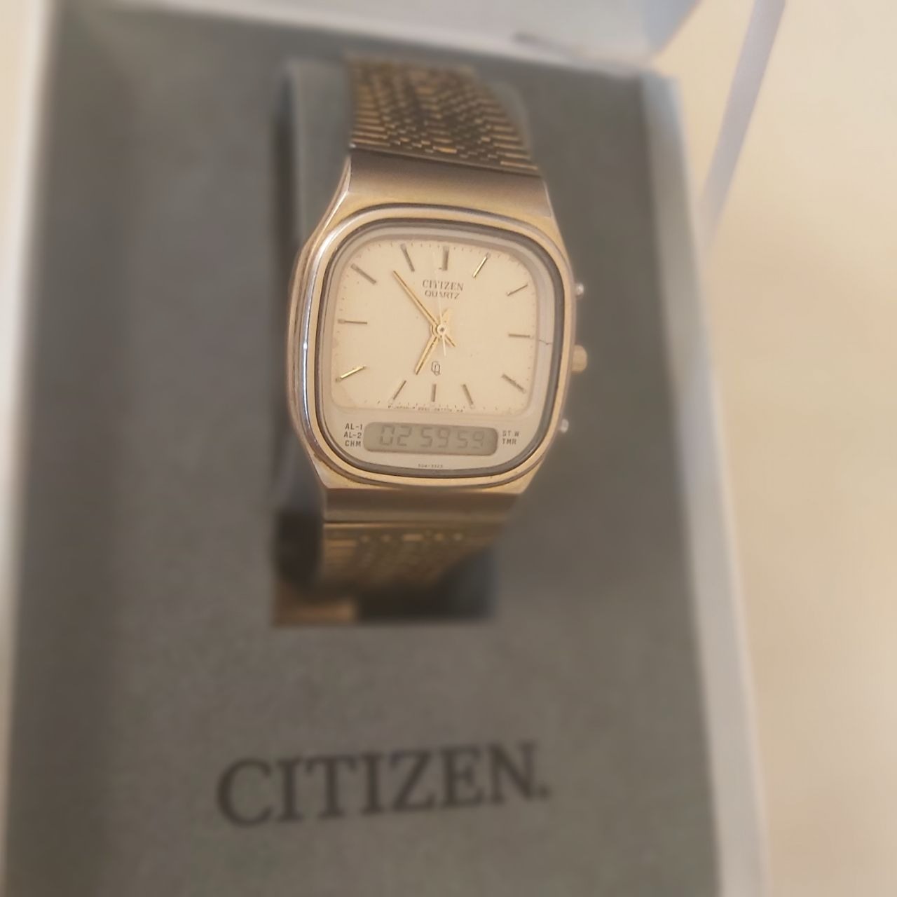 سیتیزن سه دکمه دوزمانه اورجینال