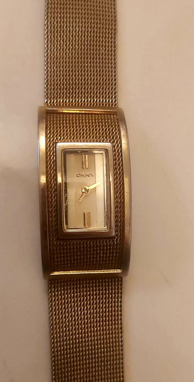 DNKY اورجینال آمریکا