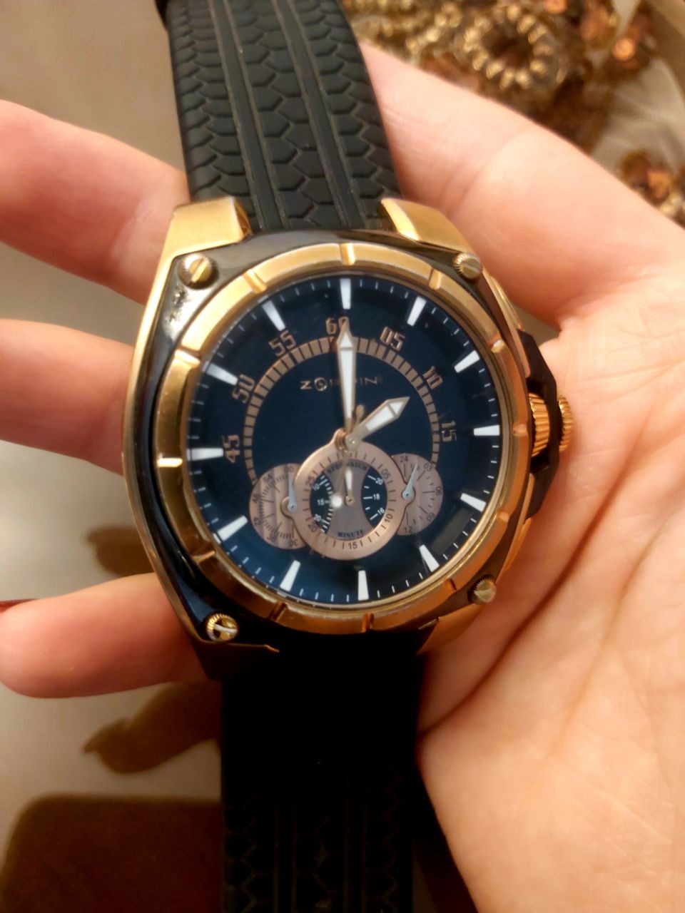 ساعت سه موتور کرنوگراف