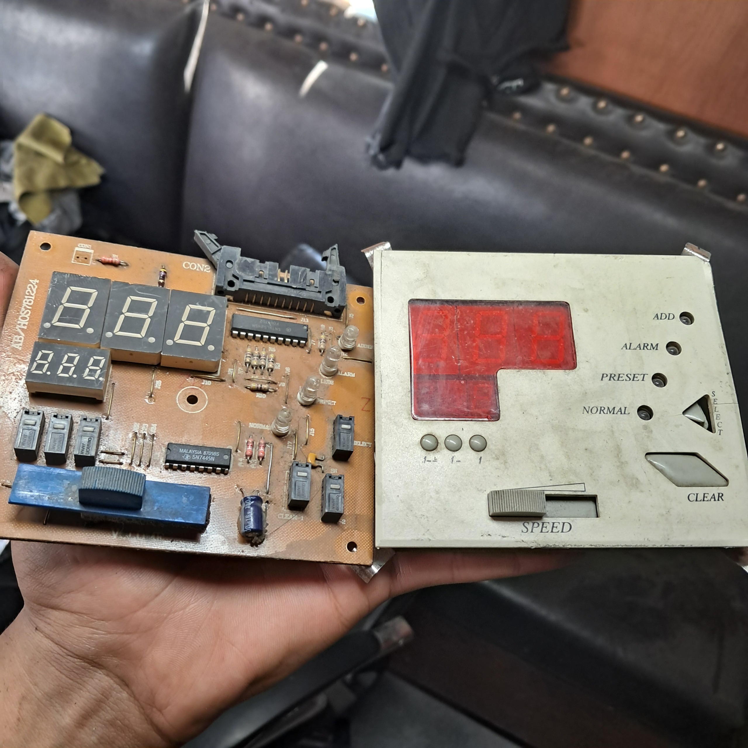 برد الکترونیکی اسکناس شمار