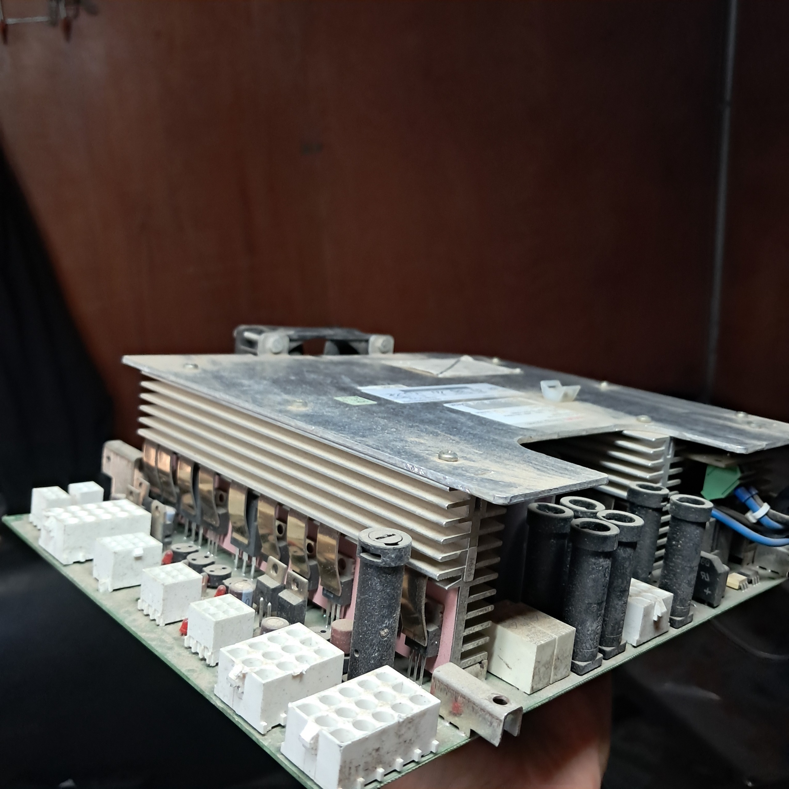 منبع تغذیه ascom energy systems