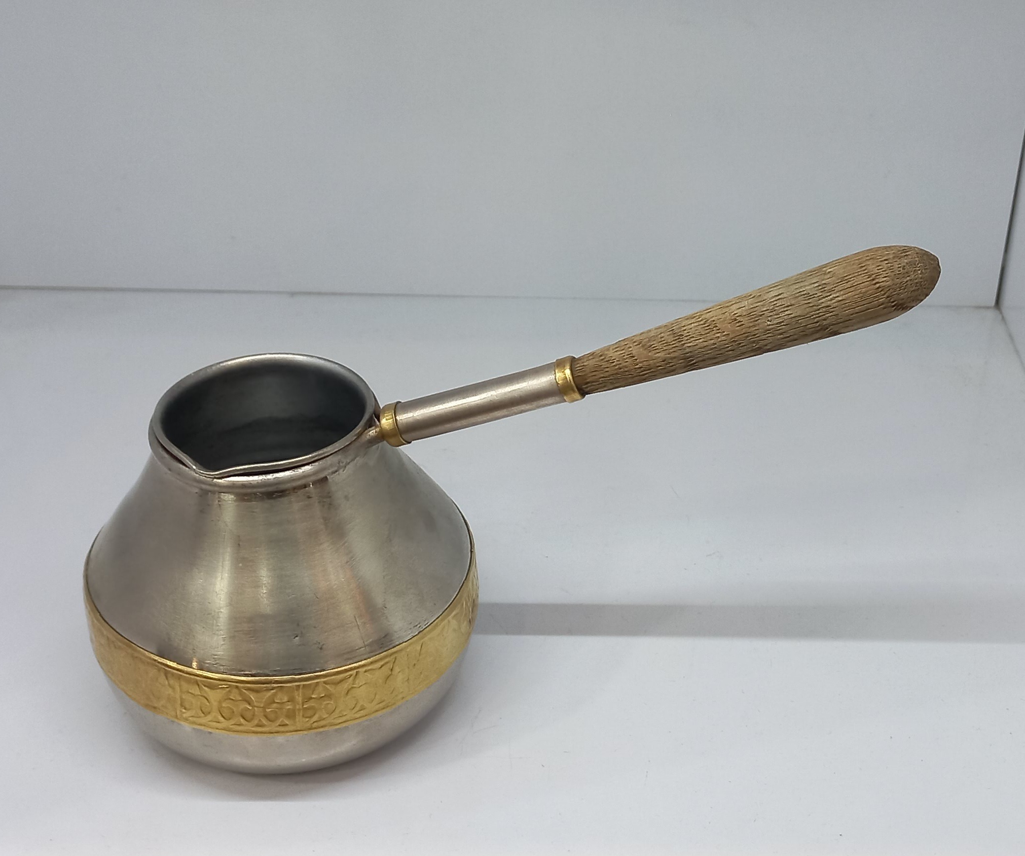 قهوه جوش. قدیمی. خارجی