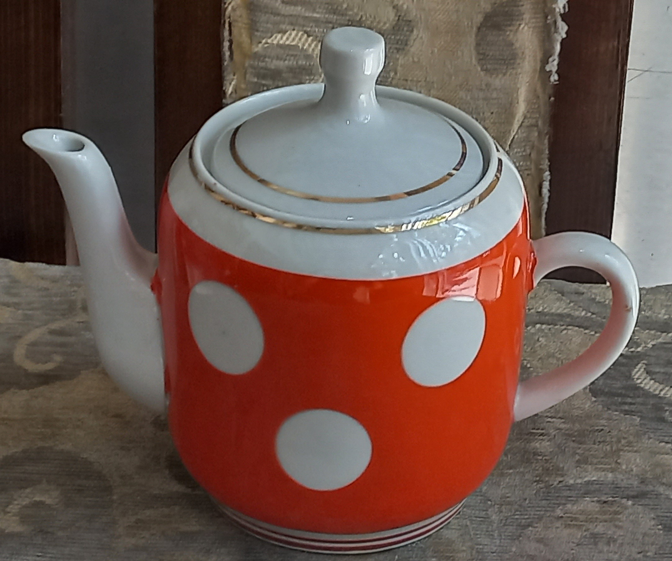 قوری روسی. چینی