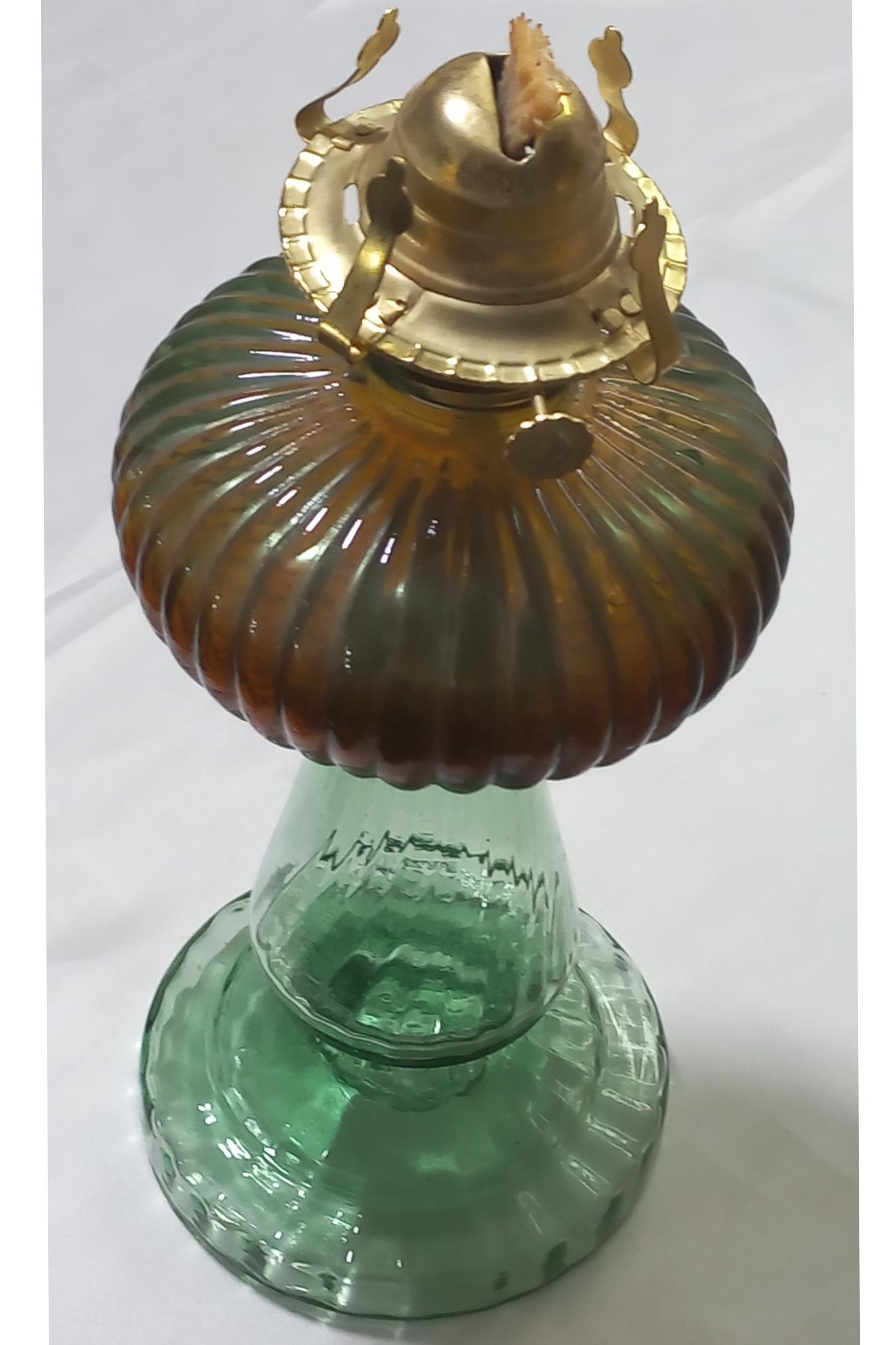 چراغ نفتی.مطابق تصویر