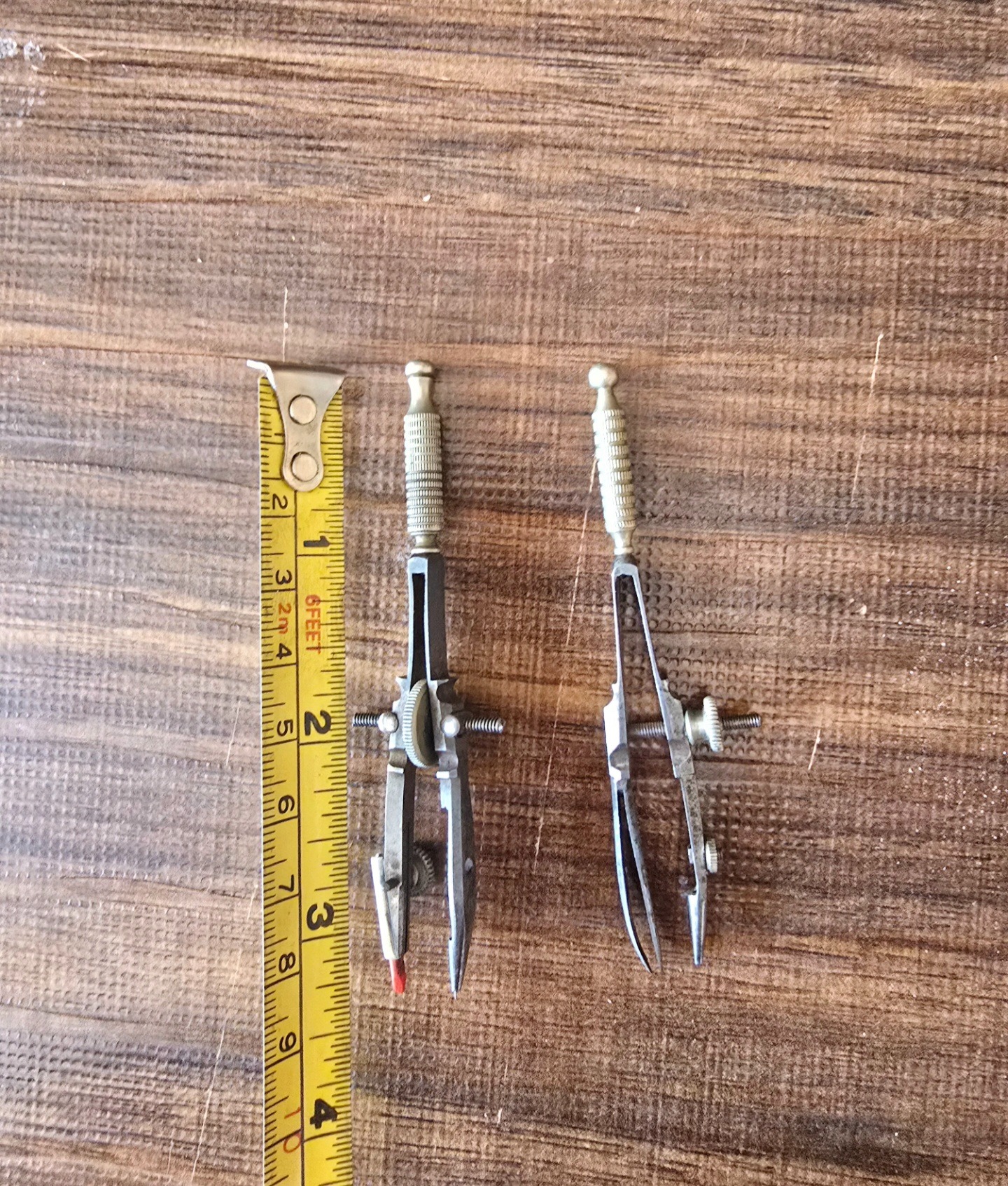 جفت پرگار قدیمی