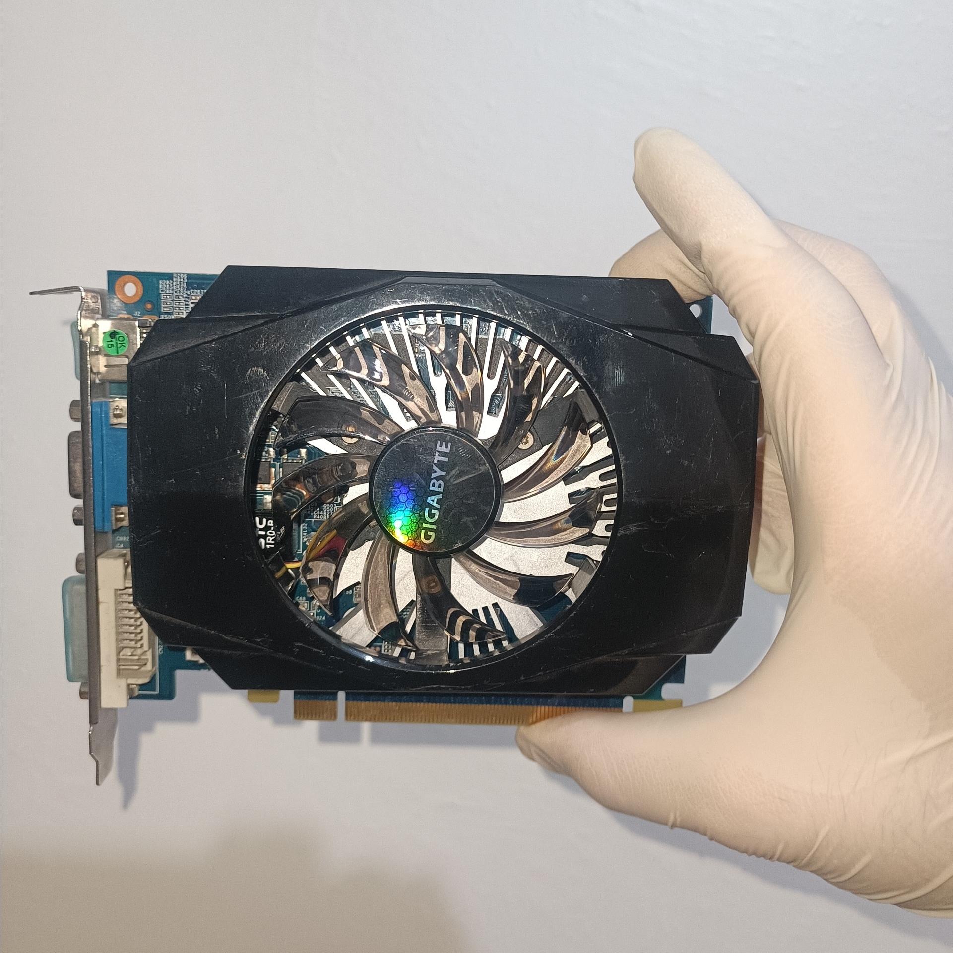 گرافیک GT 730 2g در حد نو برند GALAX