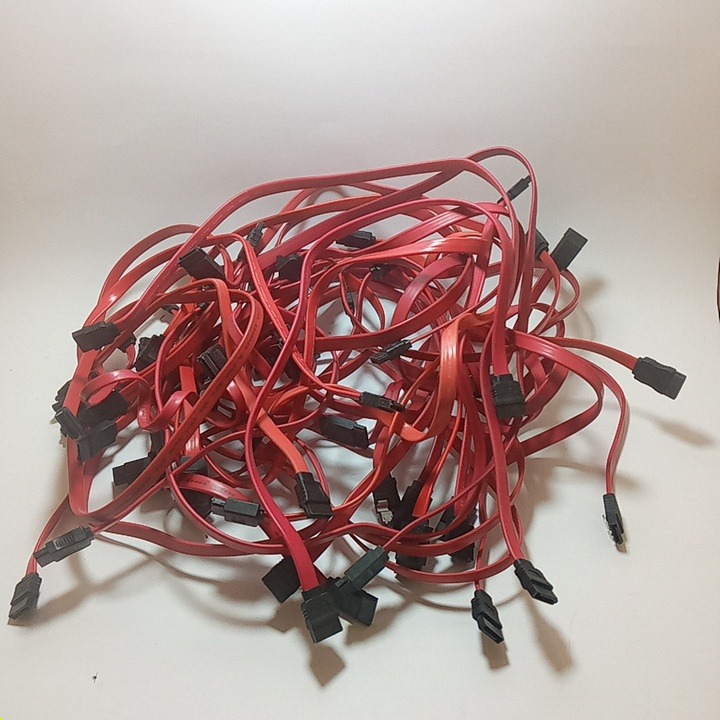 کابل دیتا ساتا (50 عدد ) به قیمت همکاری