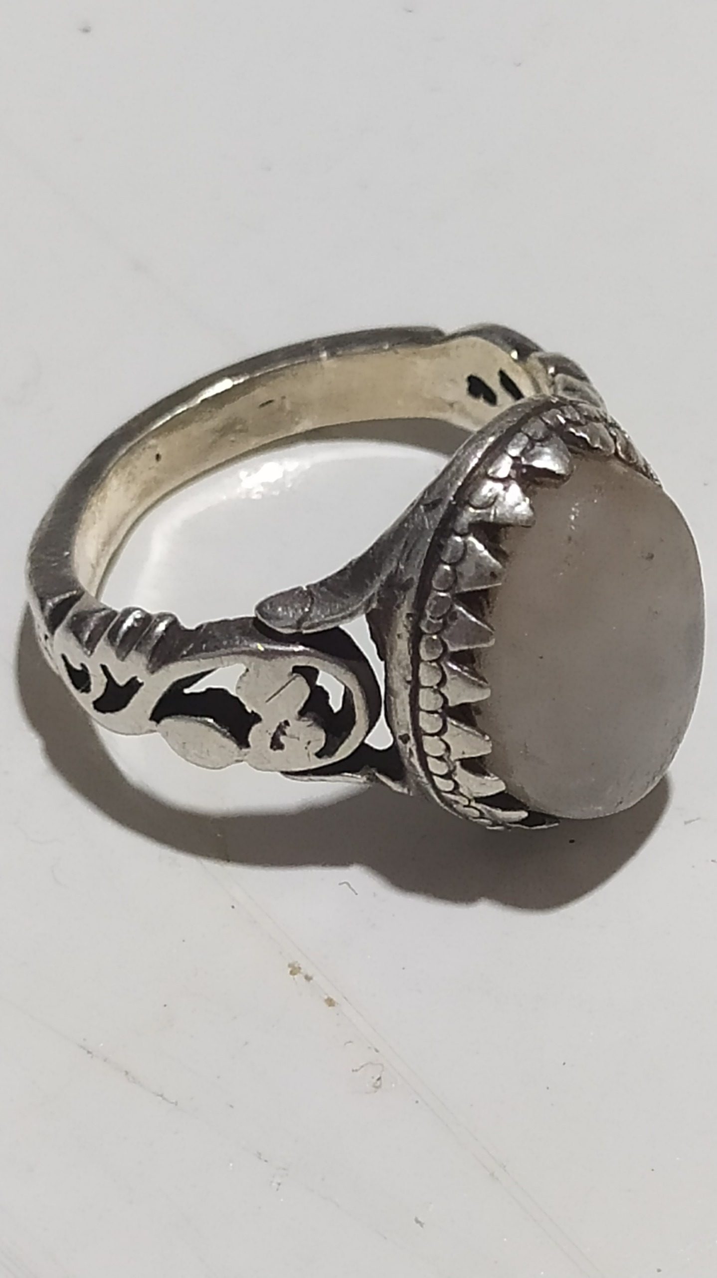 انگشتر نقره عقیق سلیمانی سفید