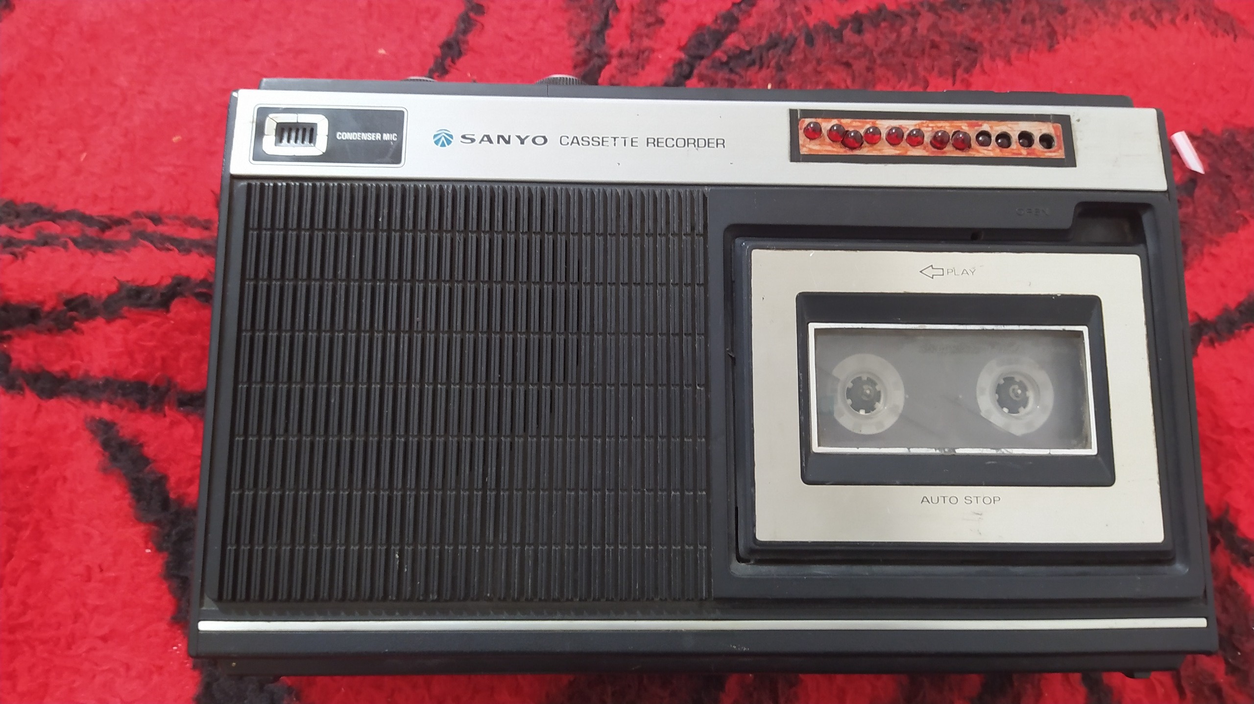 ضبط قدیمی سانیو