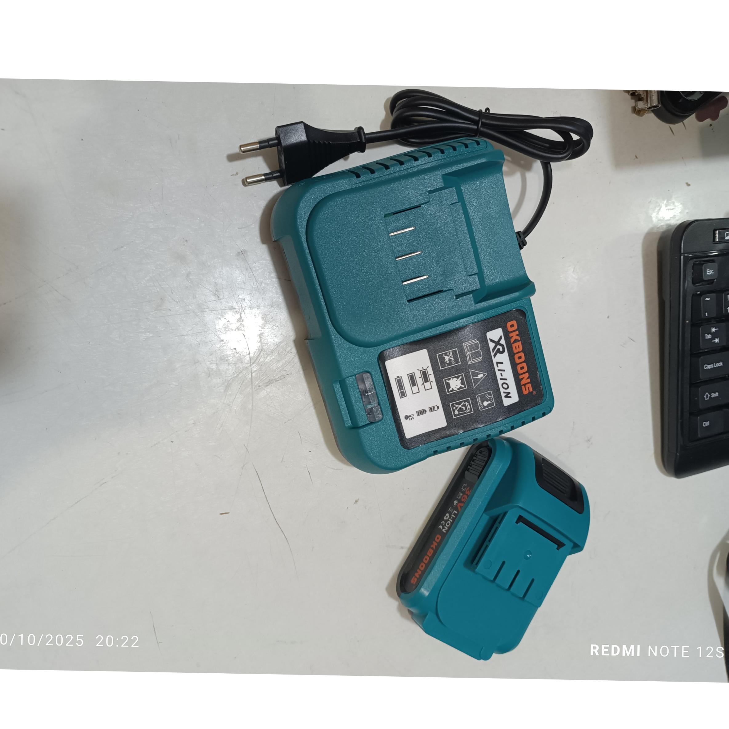 مزایده...1عدد باتری و1عدد شارژر36ولت نونو