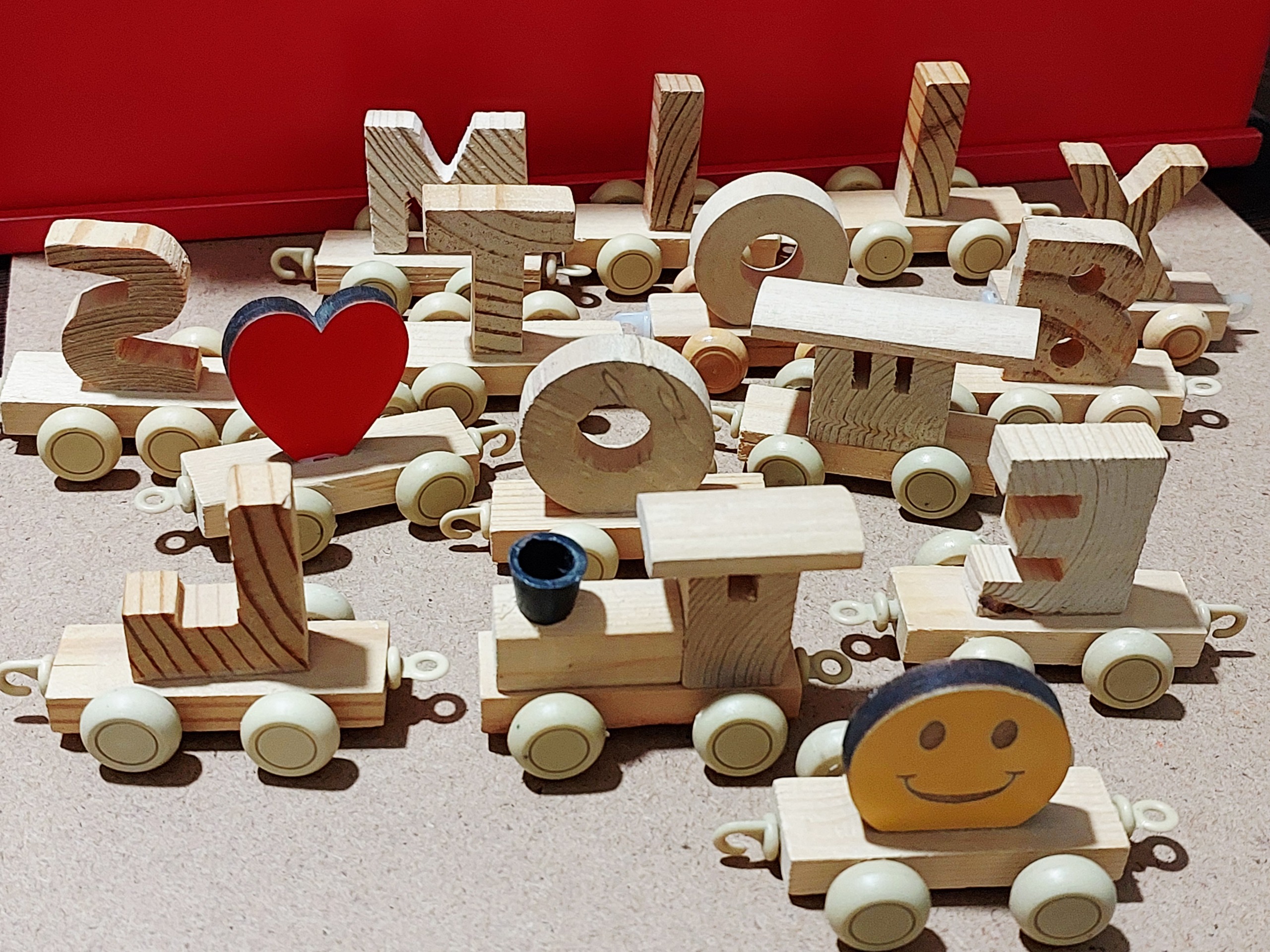 15 پازل چوبی قطار اسباب بازی عروسک ماکت لگو ساختنی