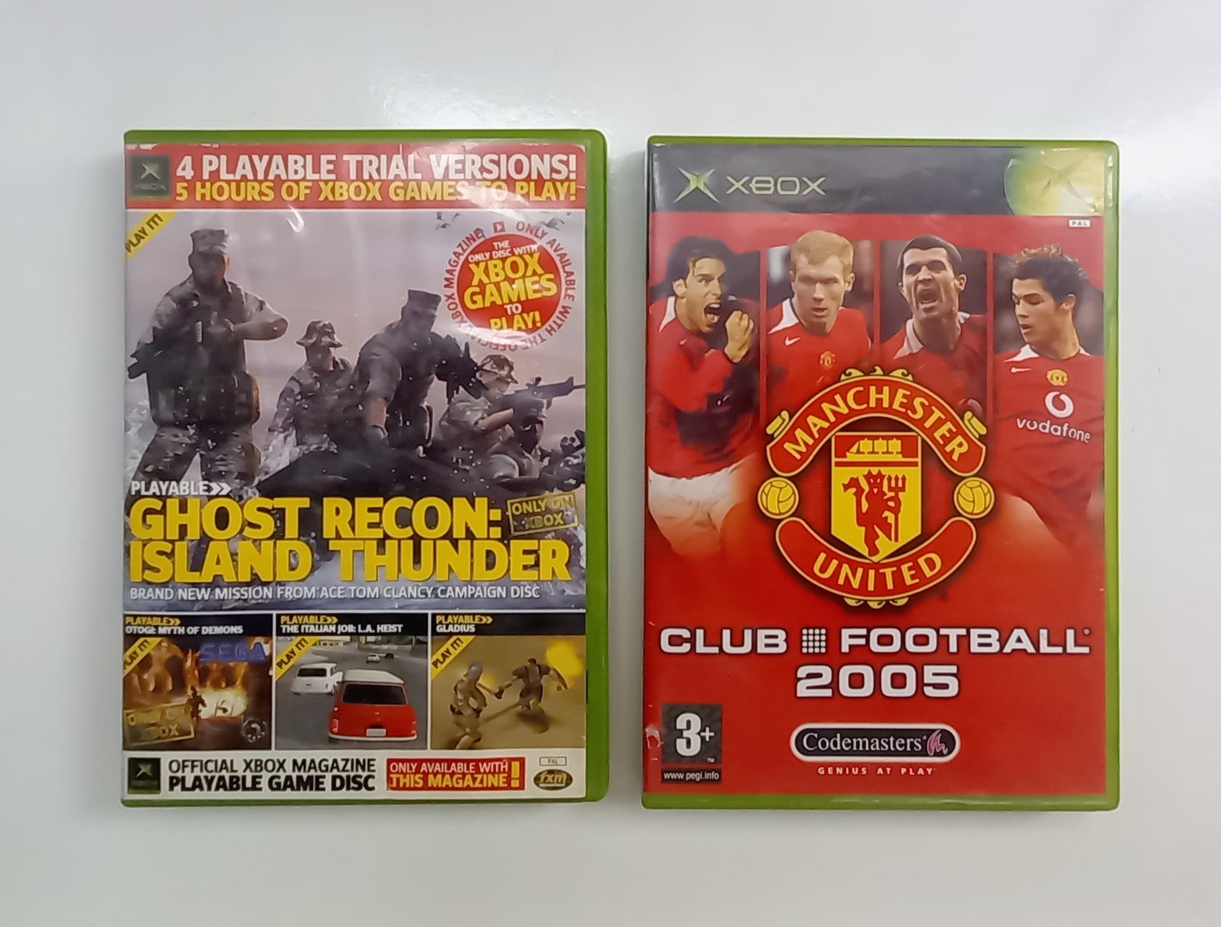 Official Magazineهمراه قاب کاور و دفترچهManchester