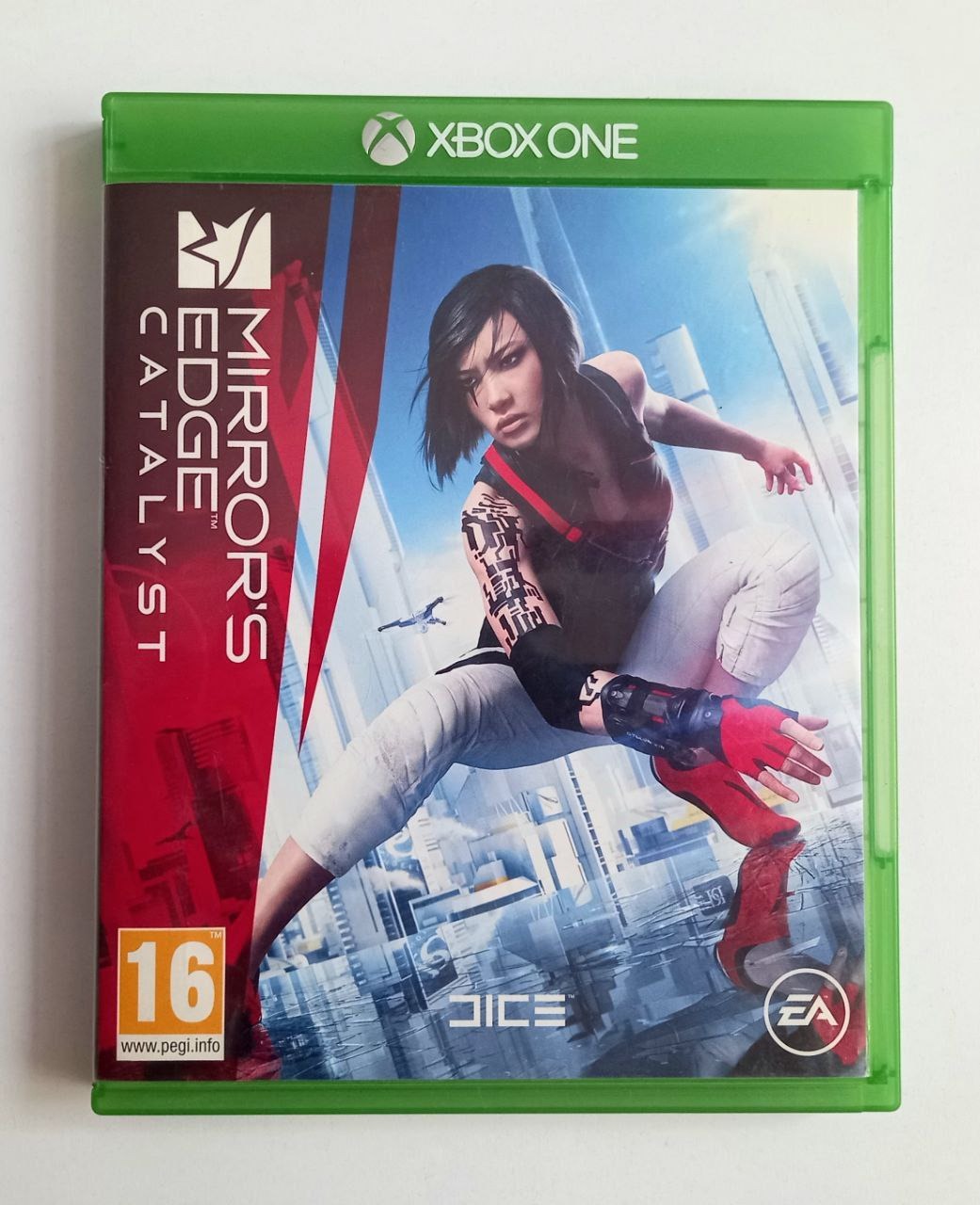 Mirrors Edge Catalyst بدون خط و خش