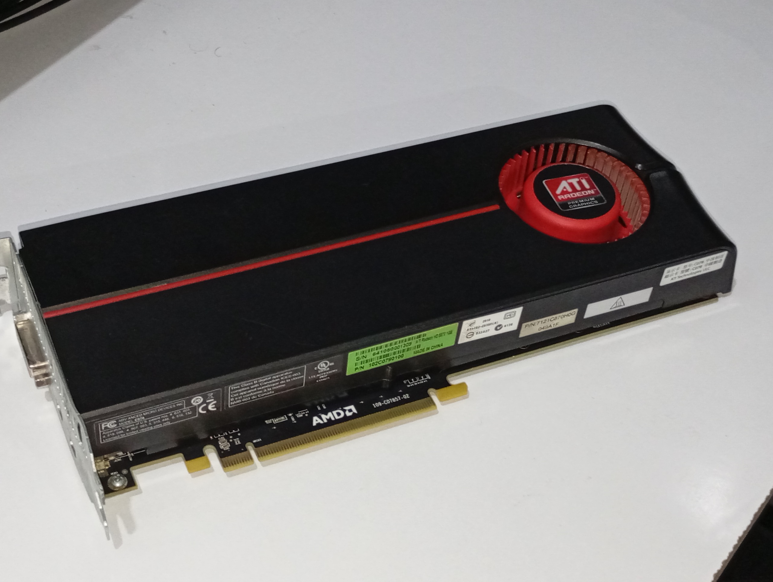 کارت گرافیک ATI RADEON 5870 (توضیحات)