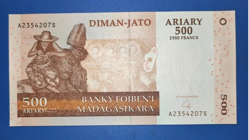 500 آریاری ماداگاسکار تک بانکی 1402404