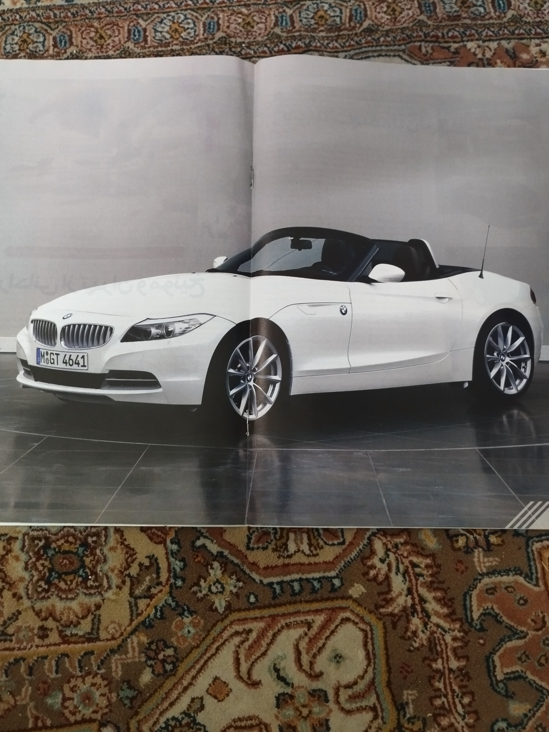 8 شماره مجله ایران خودرو