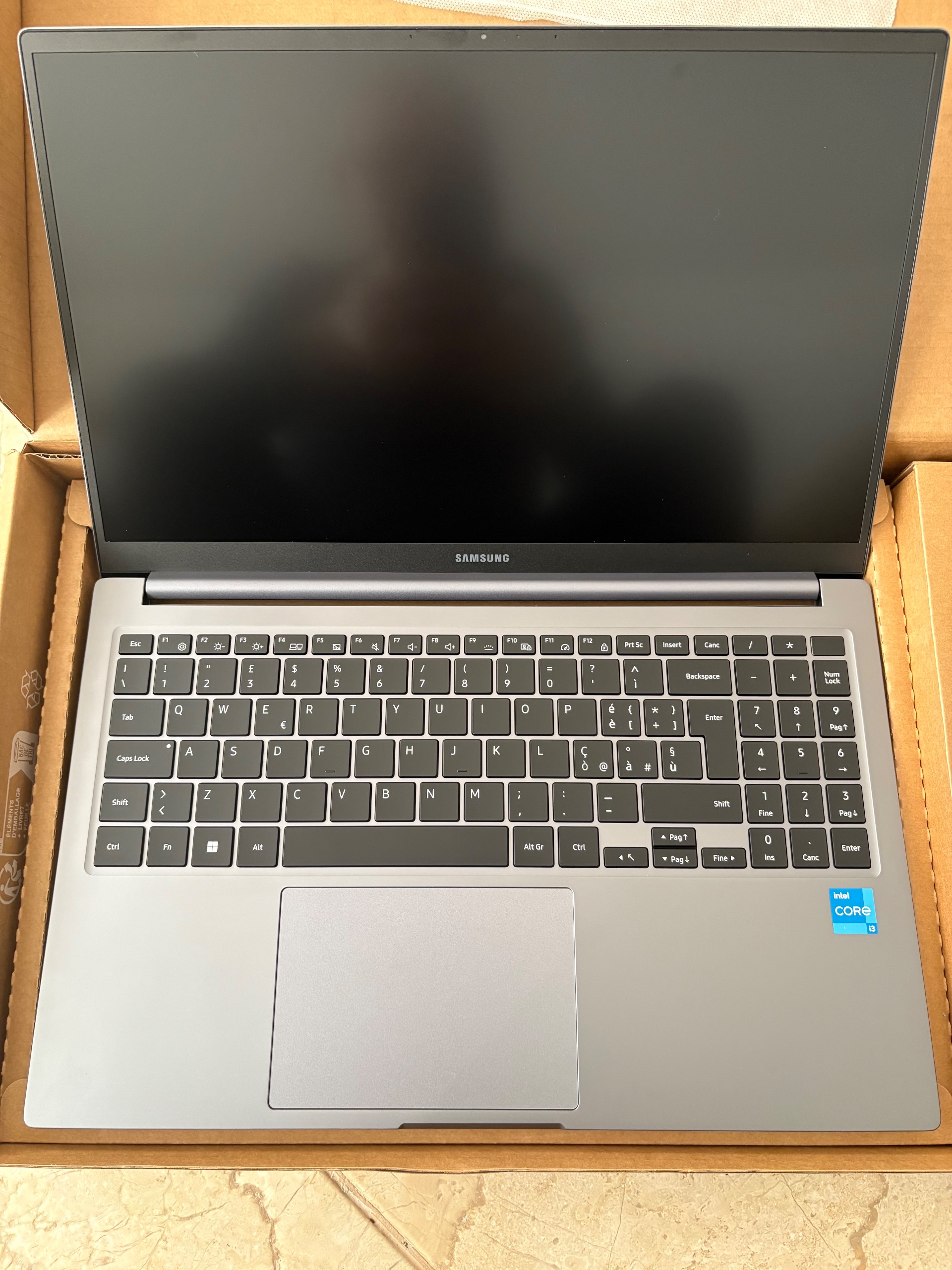 Galaxy book سامسونگ