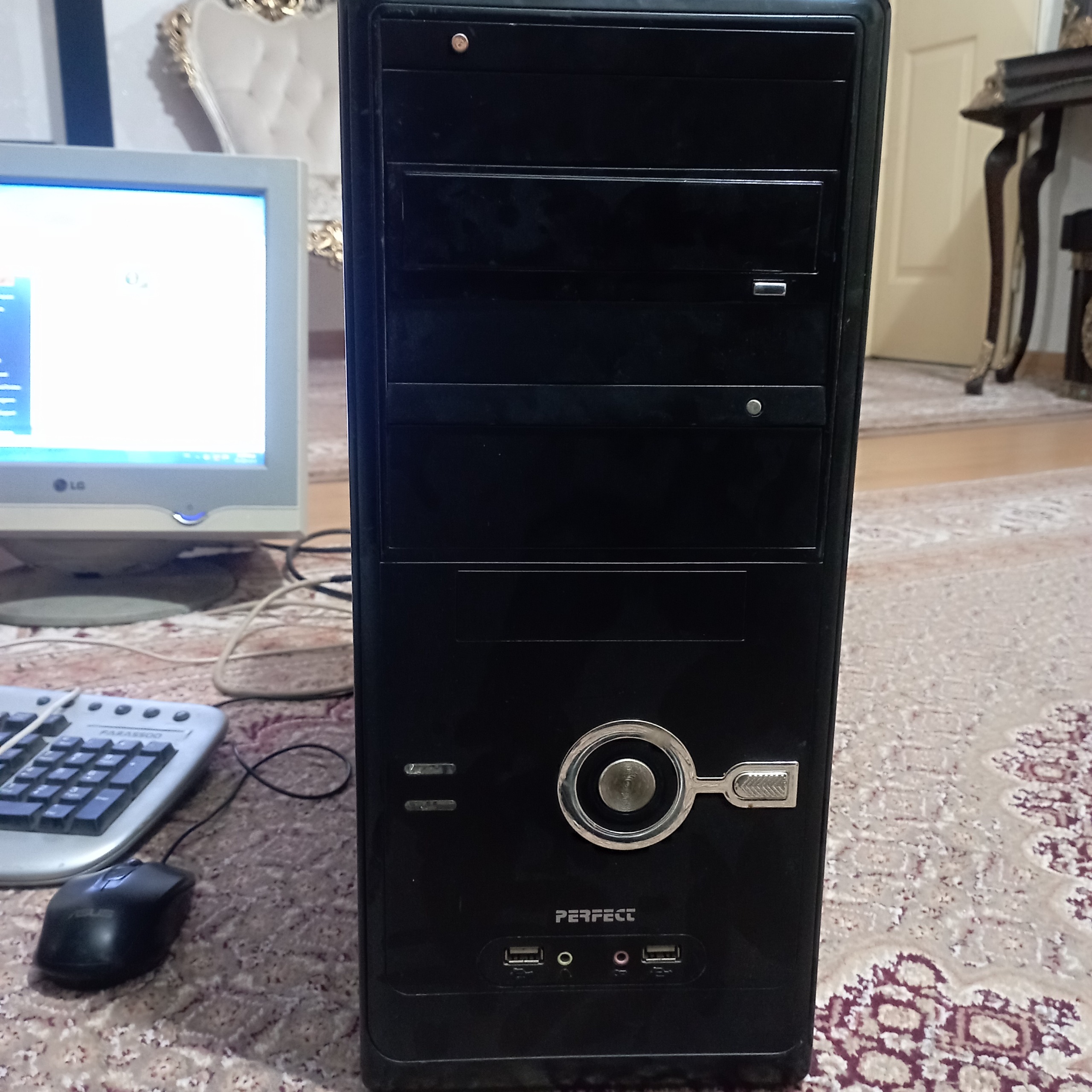 کیس کامپیوتر اقتصادی