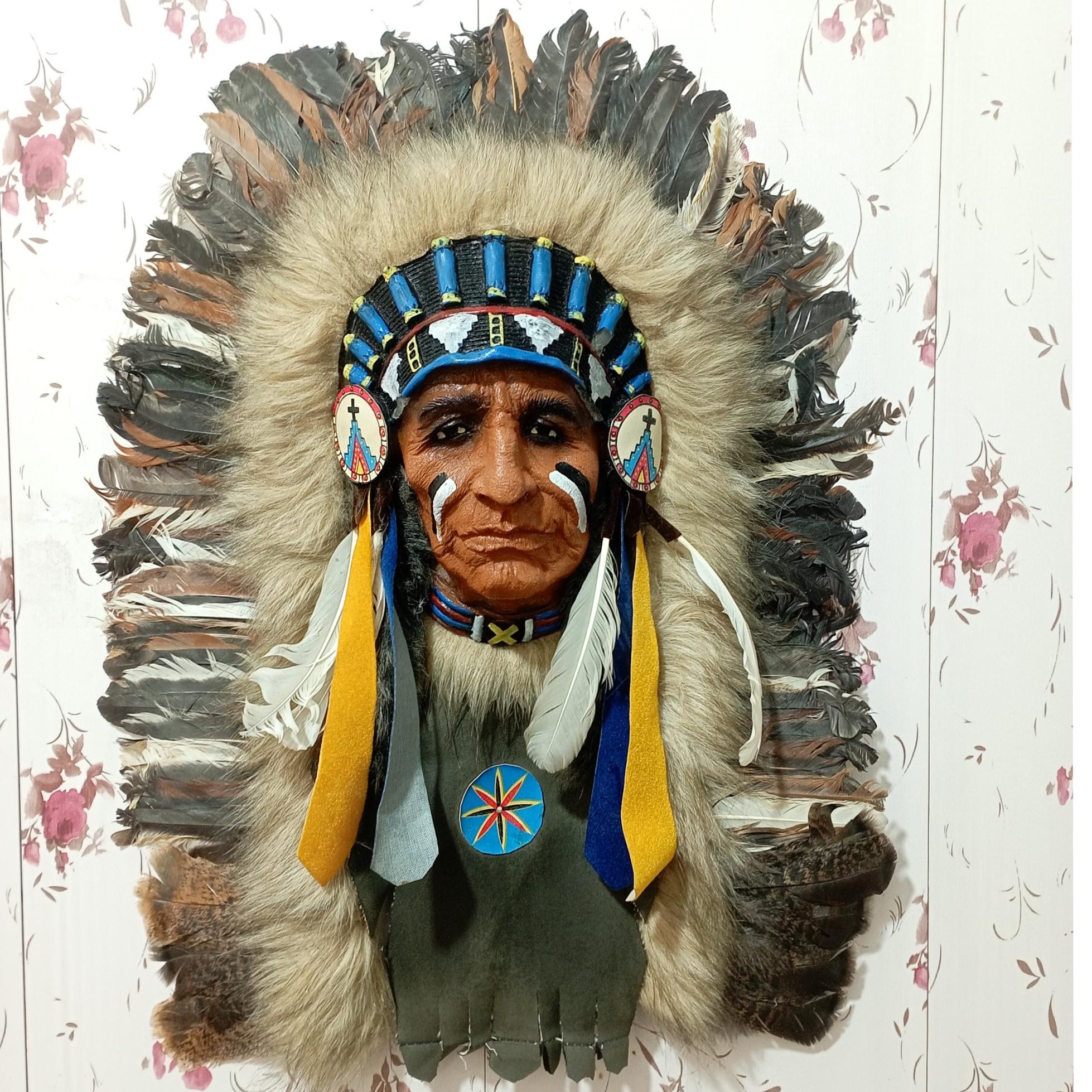 دیوارکوب سرخ پوست اصل