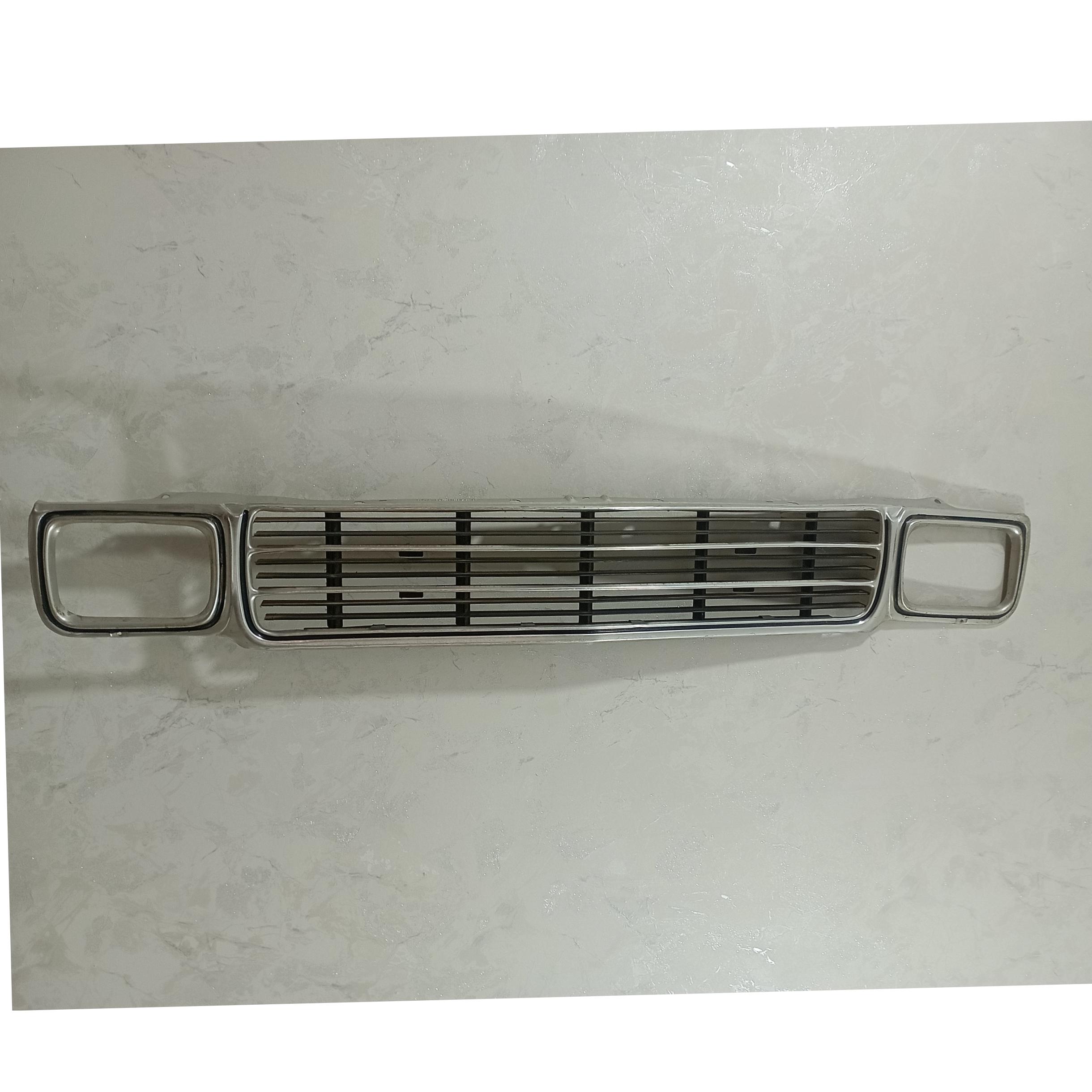 جلو پنجره پیکان عتیقه