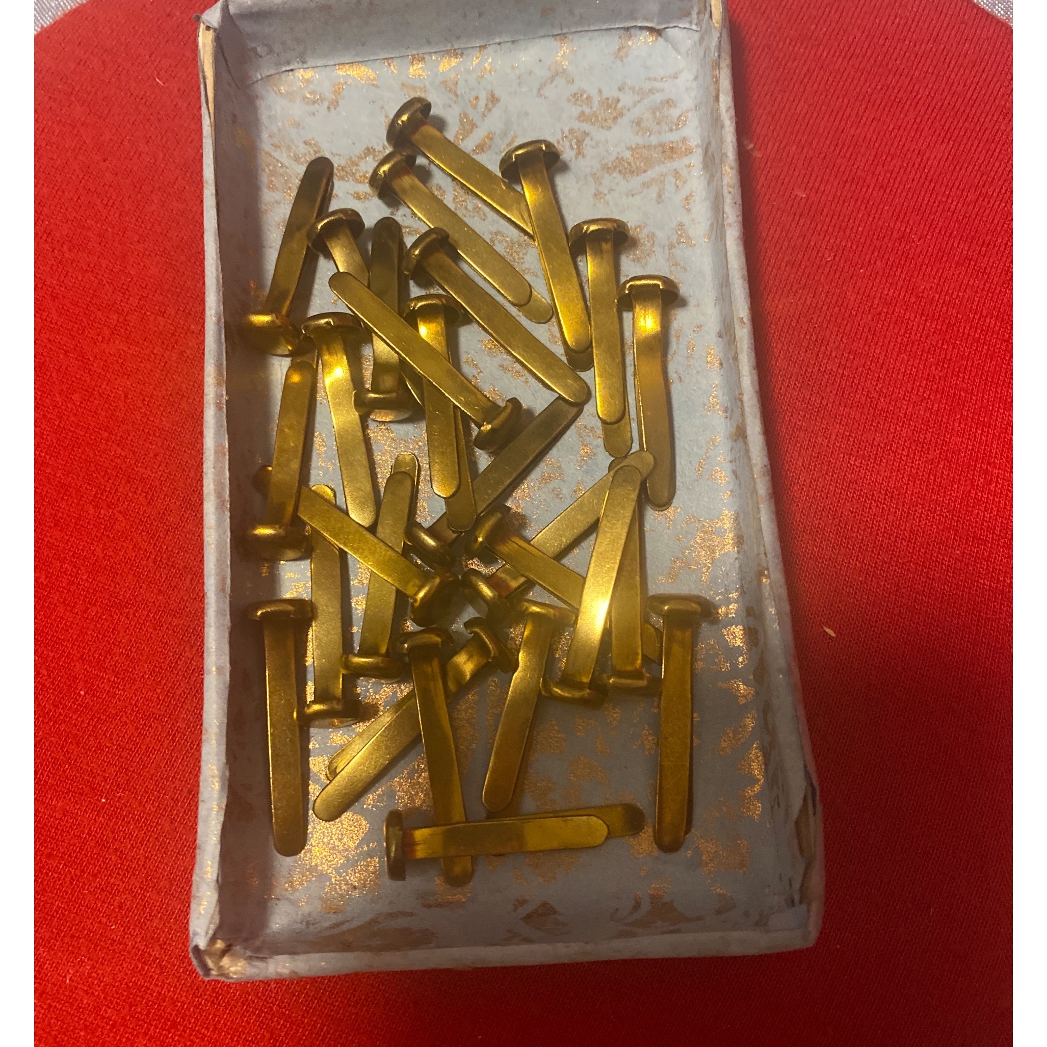 گیره کاغذ بسیار قدیمی