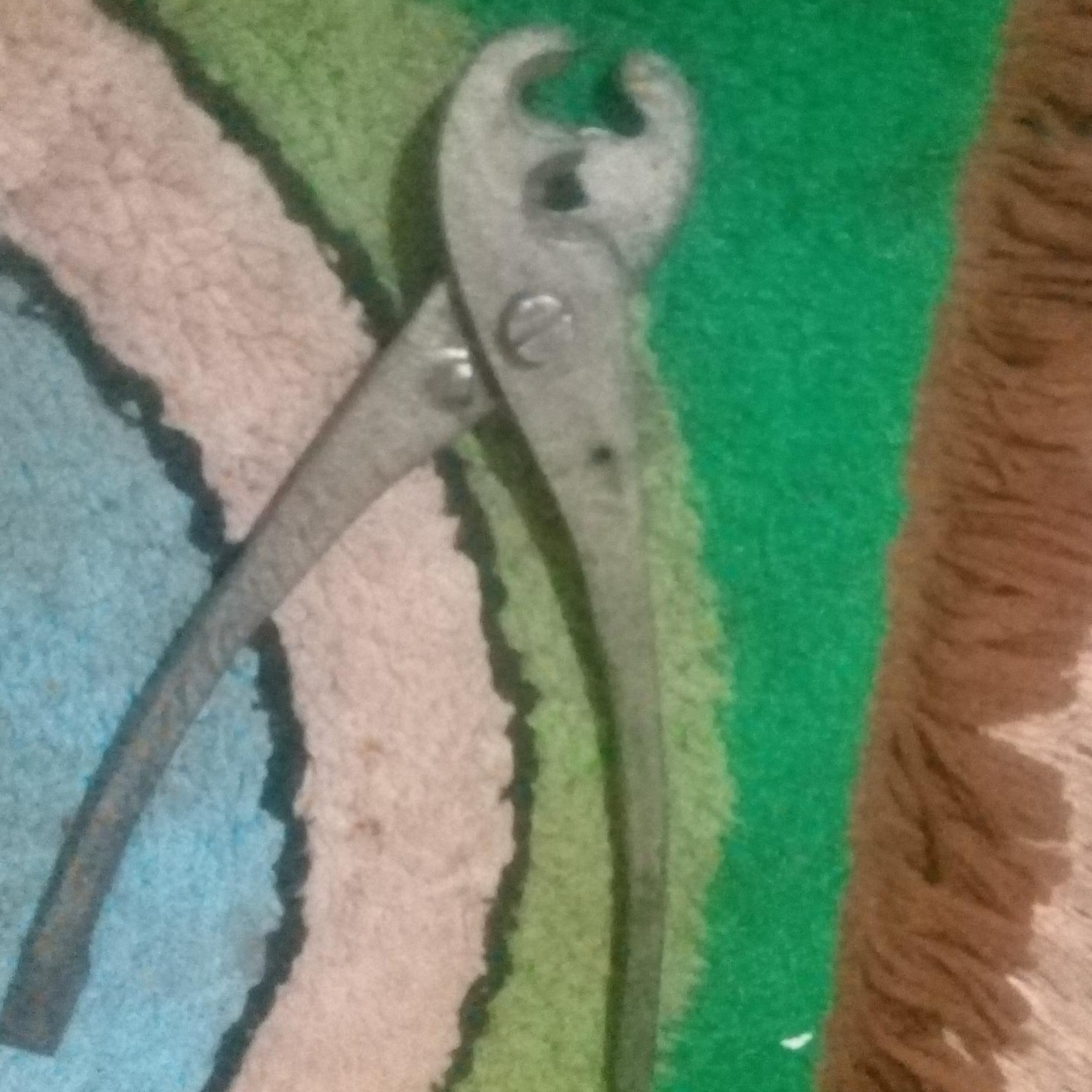 کنسروبازکن وهمه کاره قدیمی