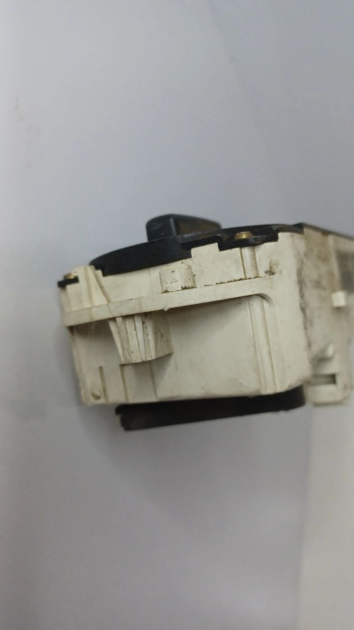 کنترلر سیستم تهویه خودرو (کنترل HVAC)