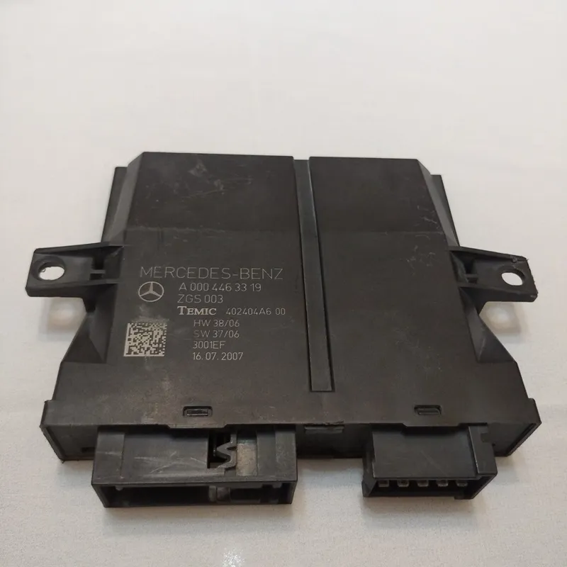 یونیت کنترل ماژول درب مرسدس بنز آکتروس A0004463319
