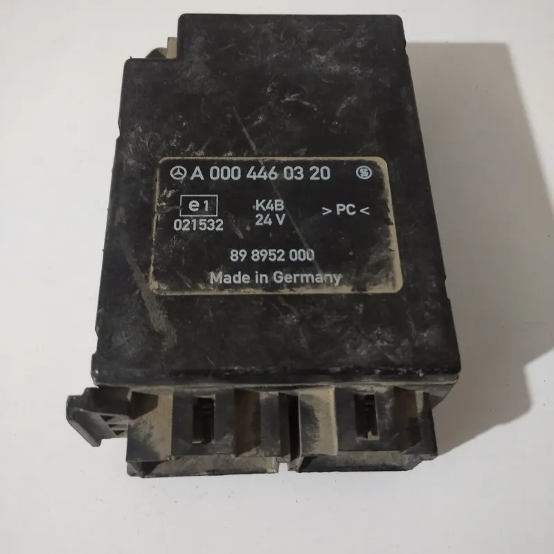 کنترل یونیت ELR مرسدس بنز A0004460320 STUURKAST