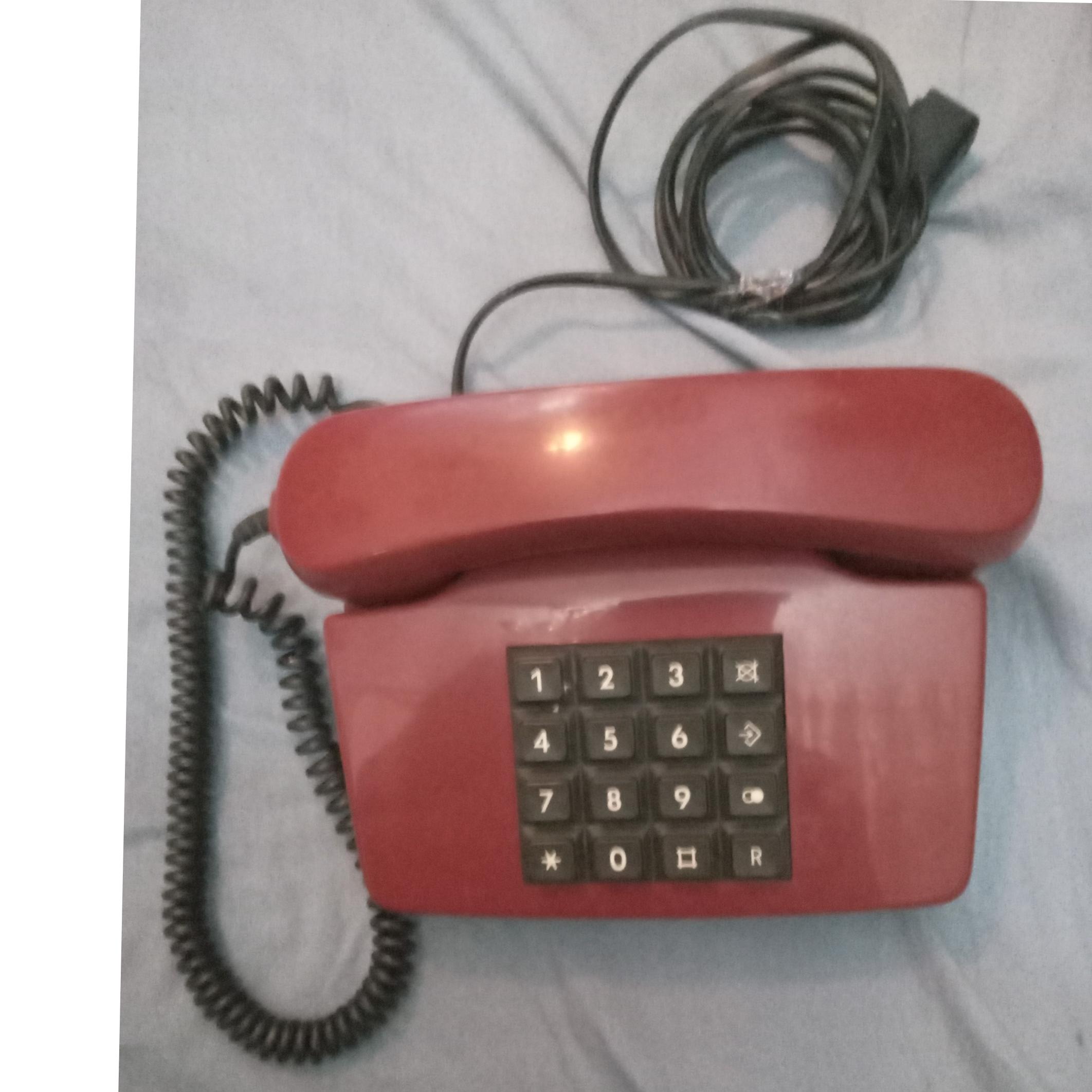 تلفن آلمانی اصل