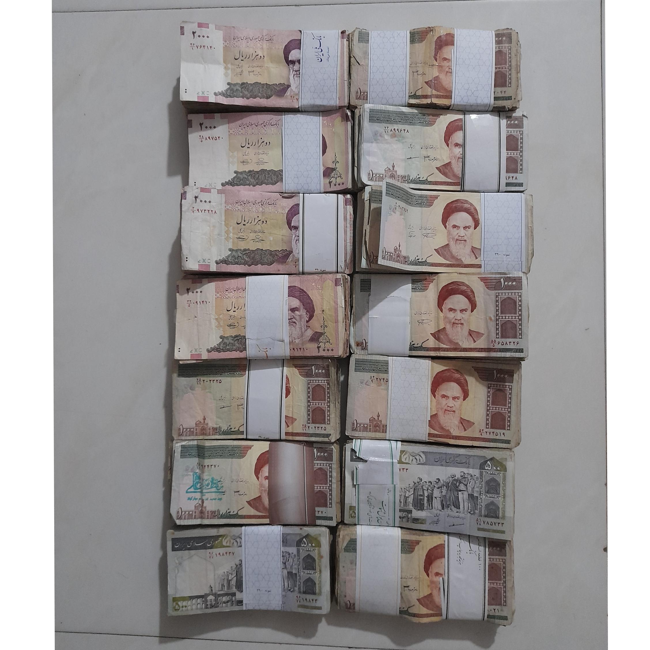 14 بسته اسکناس 50_100_200 تومان جمهوری
